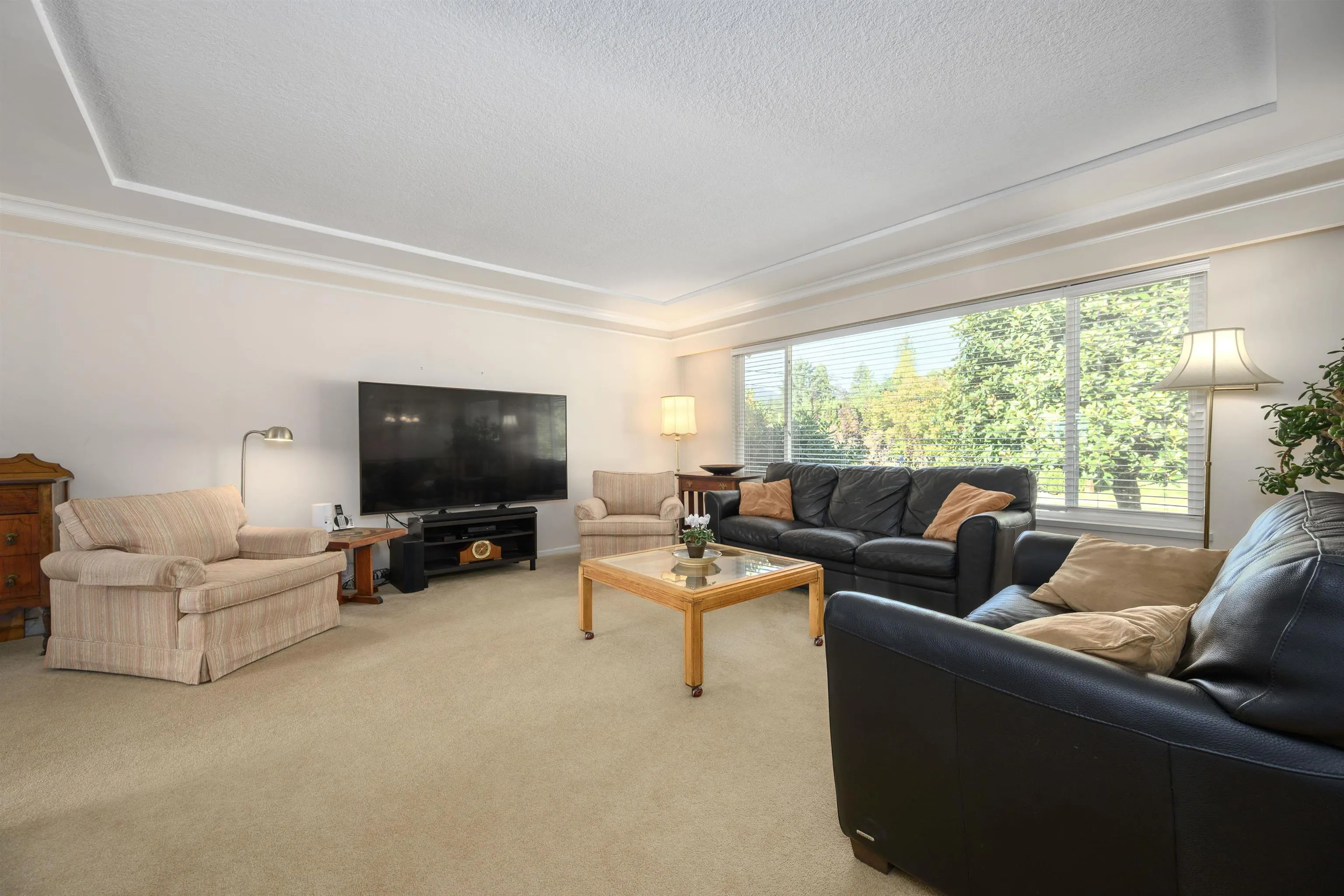 545 W 22nd Street
