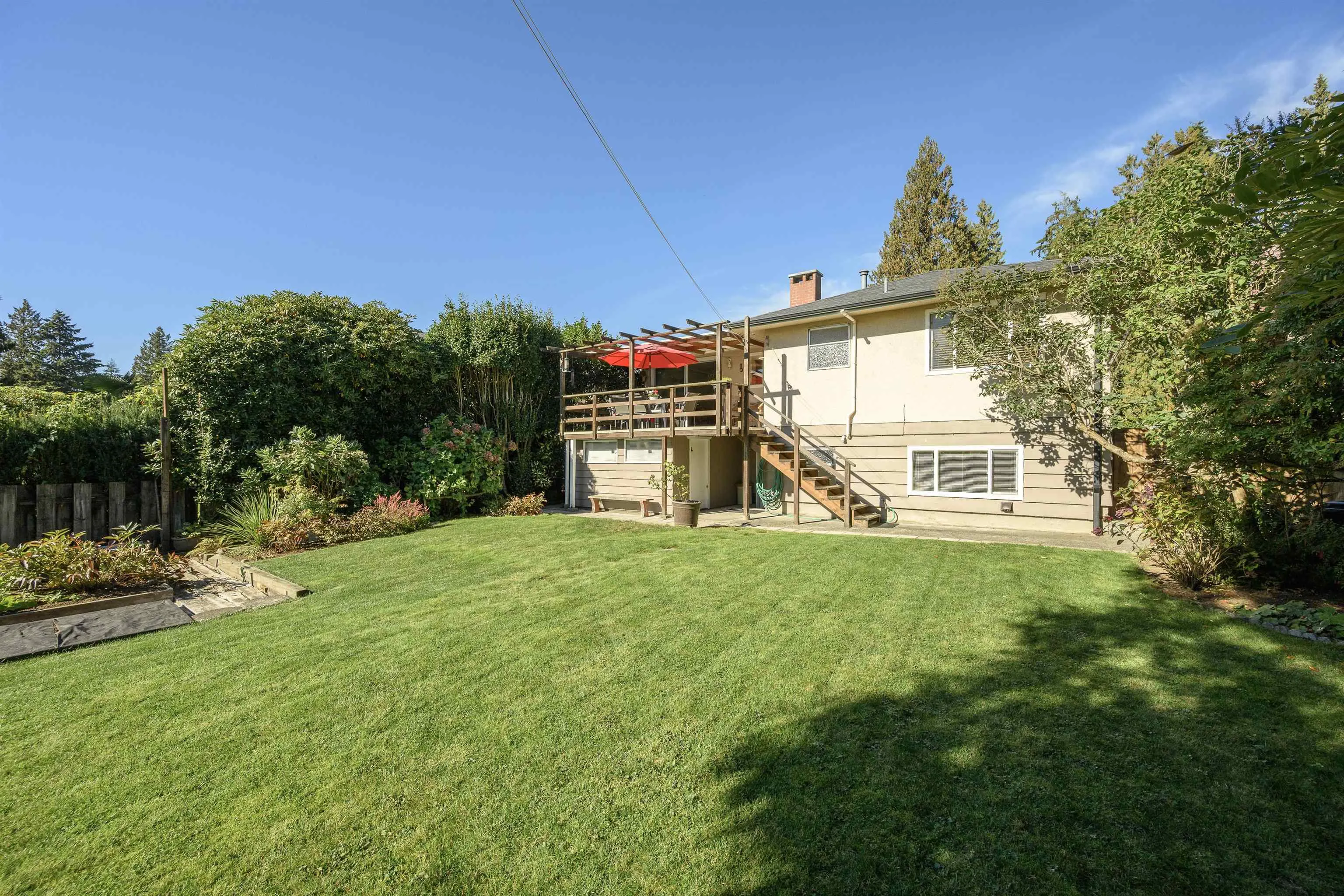 545 W 22nd Street