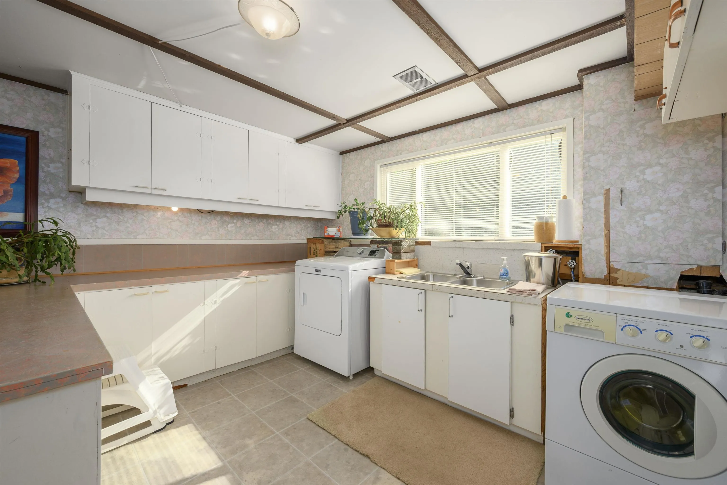 545 W 22nd Street