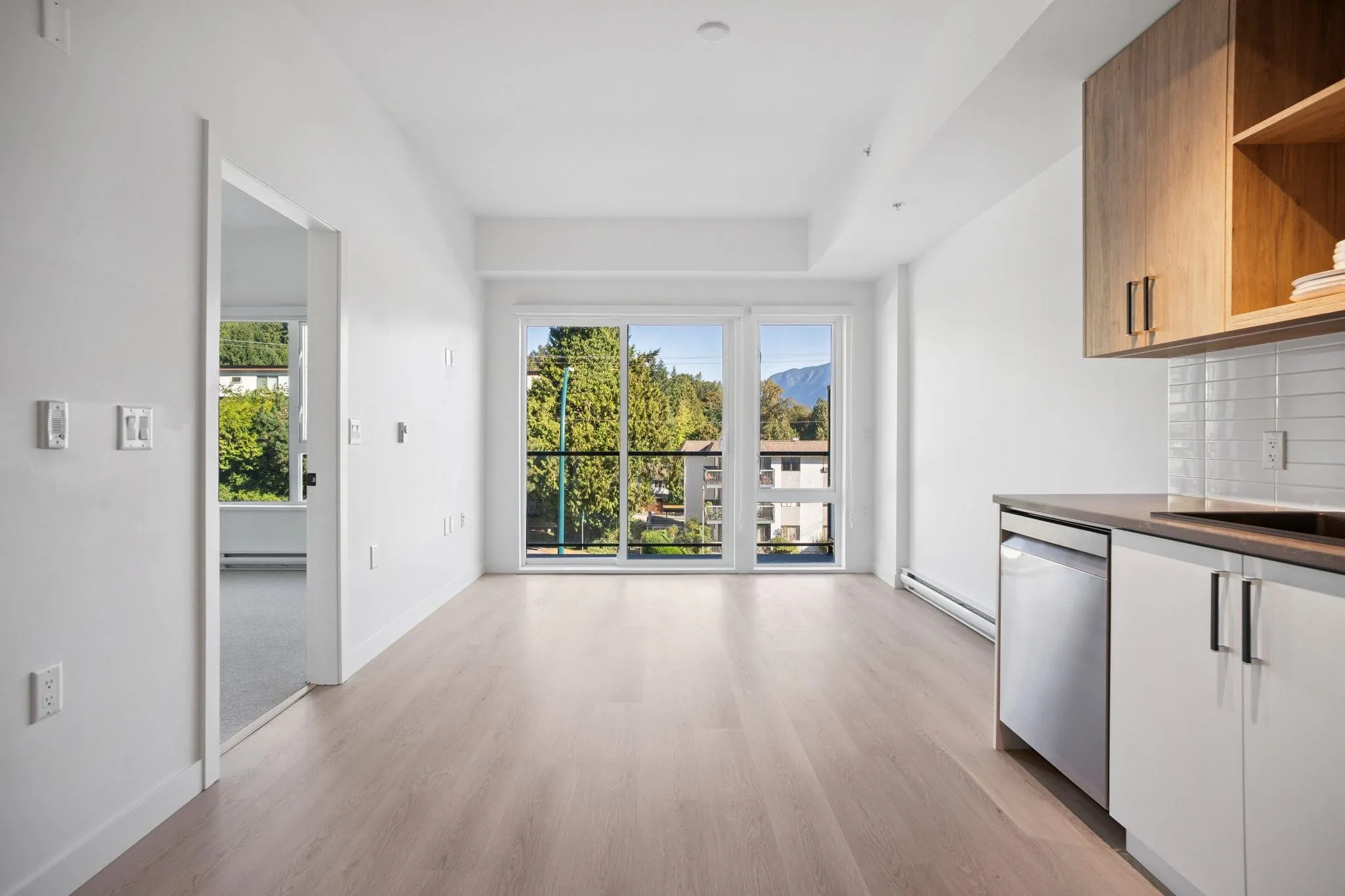 105 1100 Clarke Road