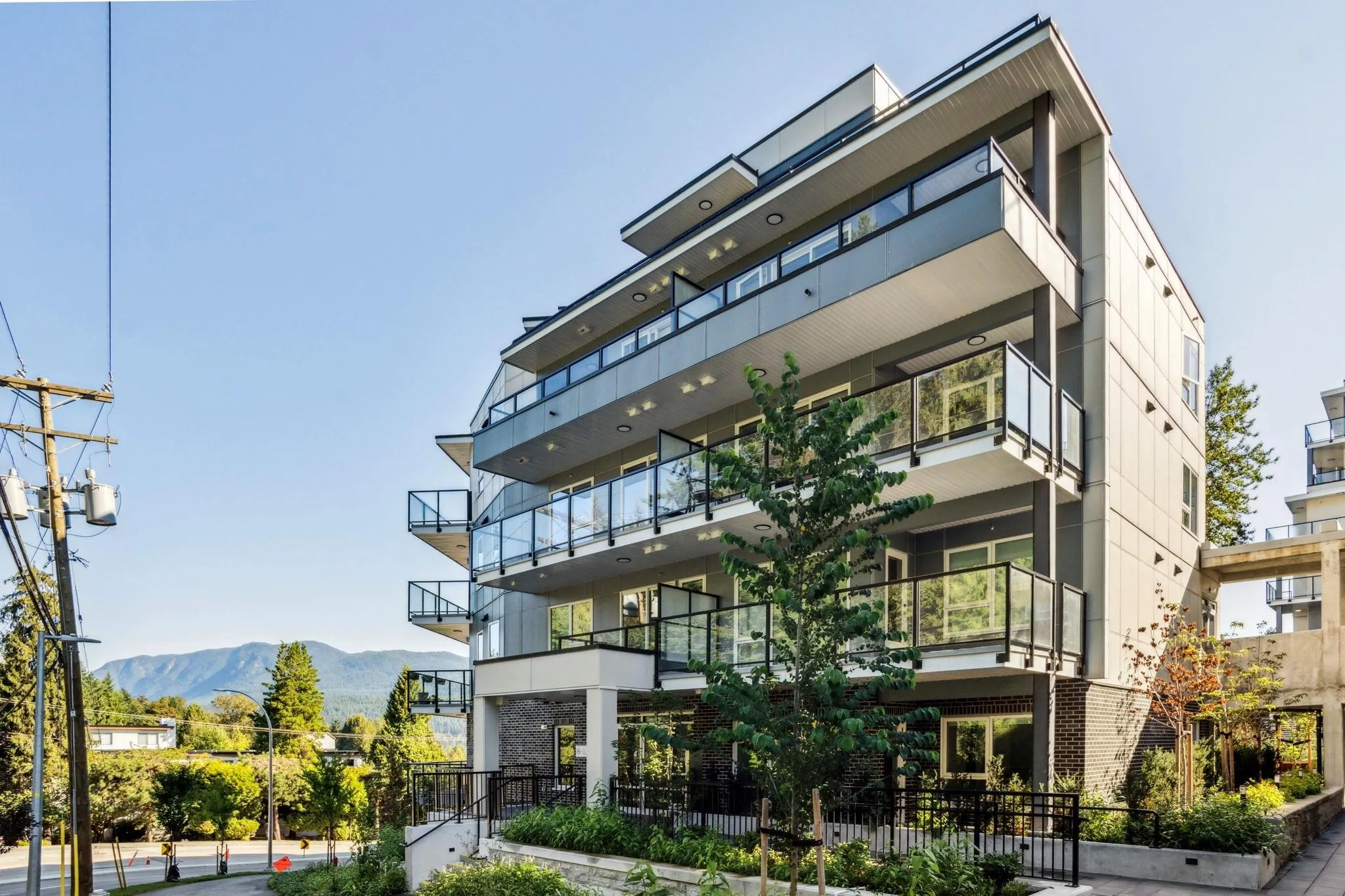 105 1100 Clarke Road