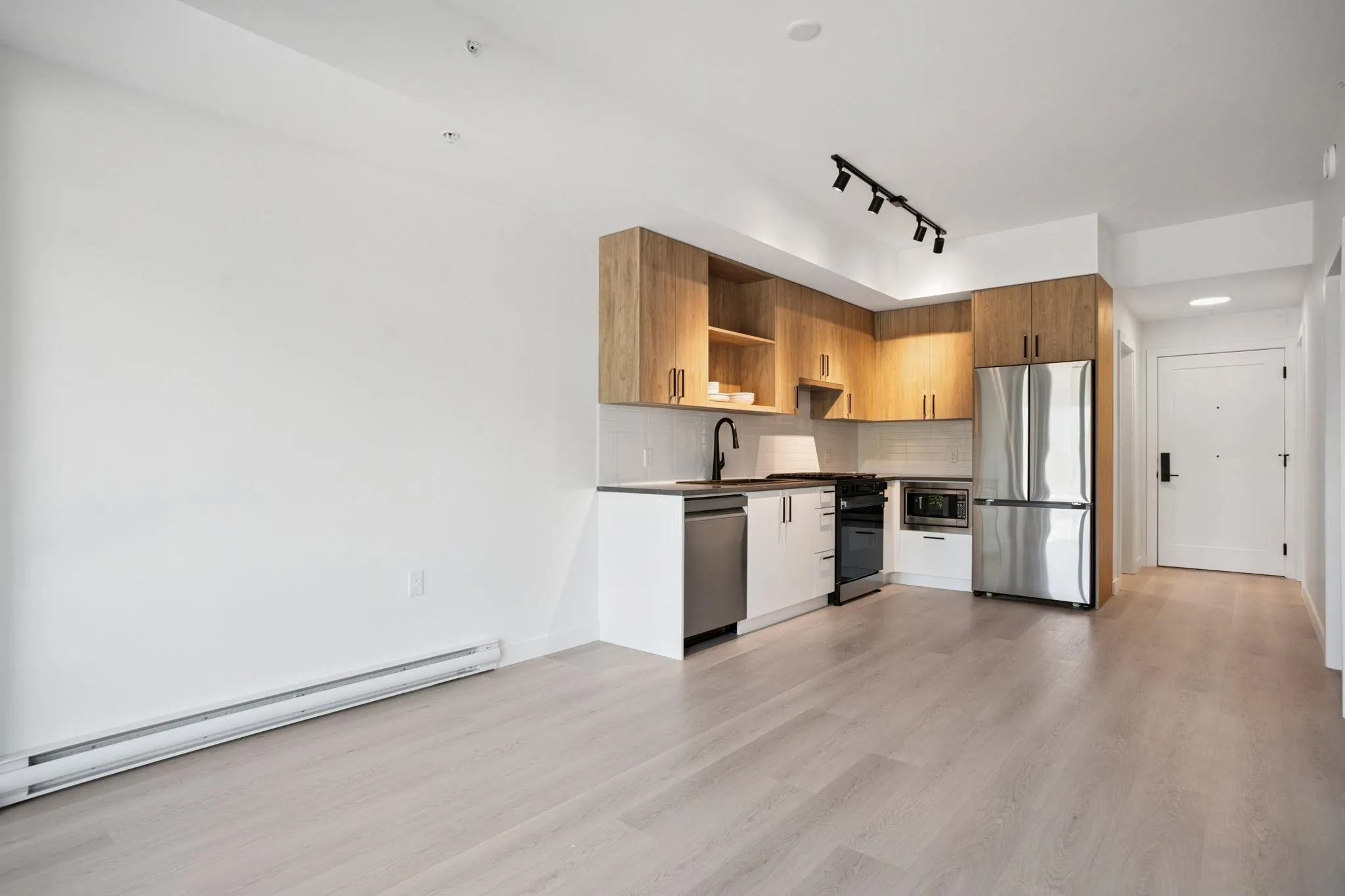 105 1100 Clarke Road