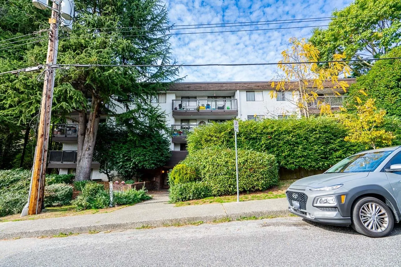 207 1025 Cornwall Street