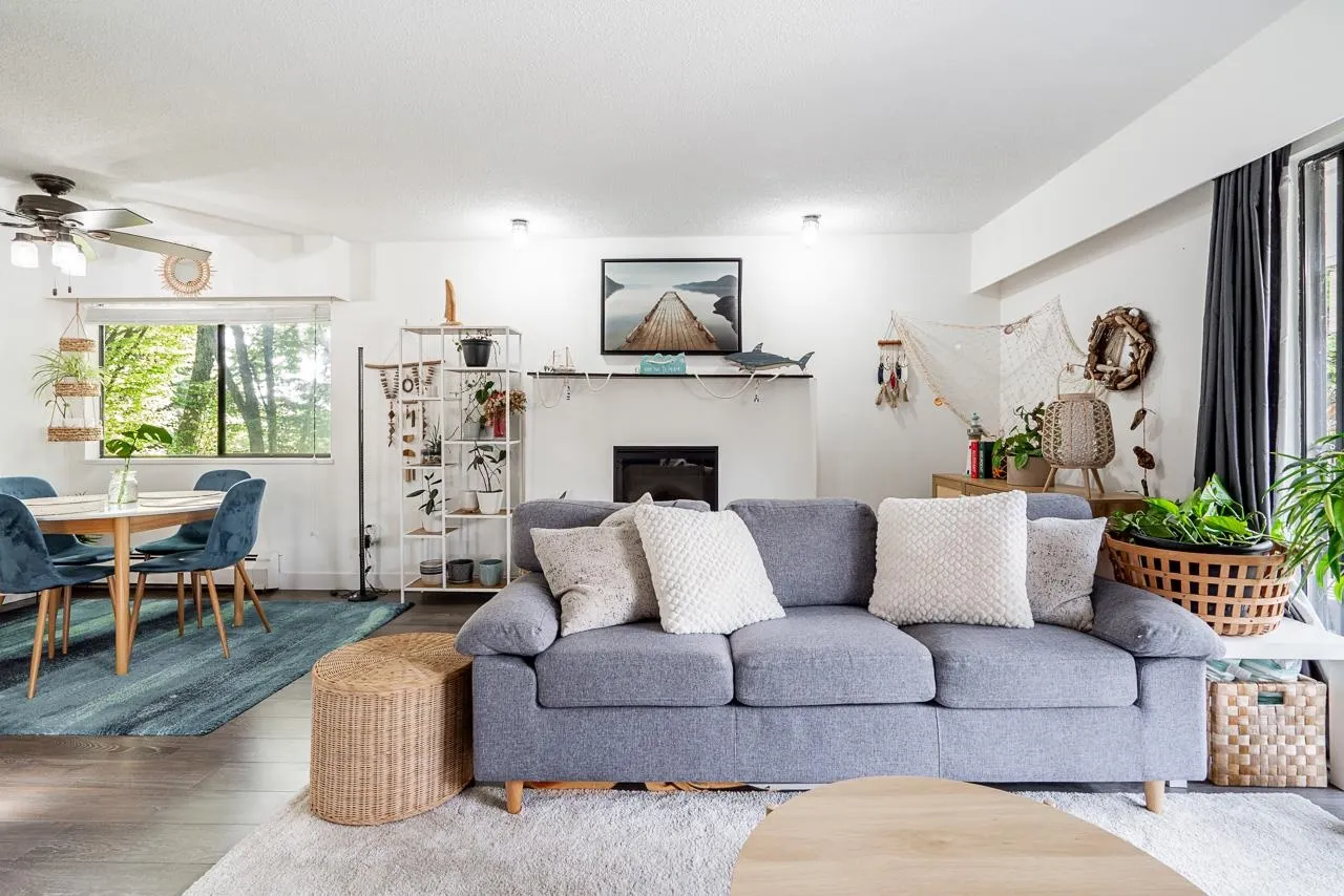 207 1025 Cornwall Street