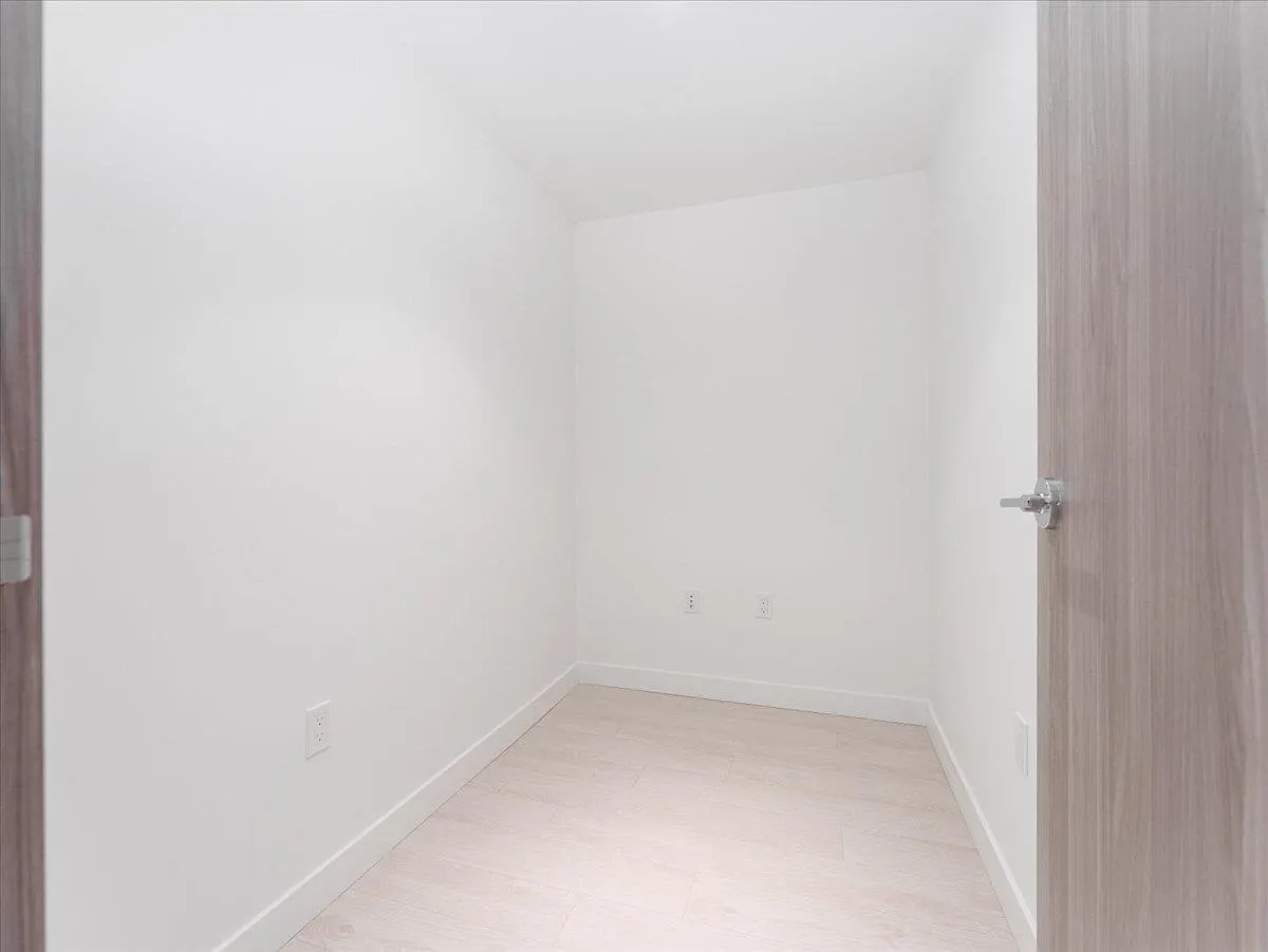 1187 8671 Hazelbridge Way