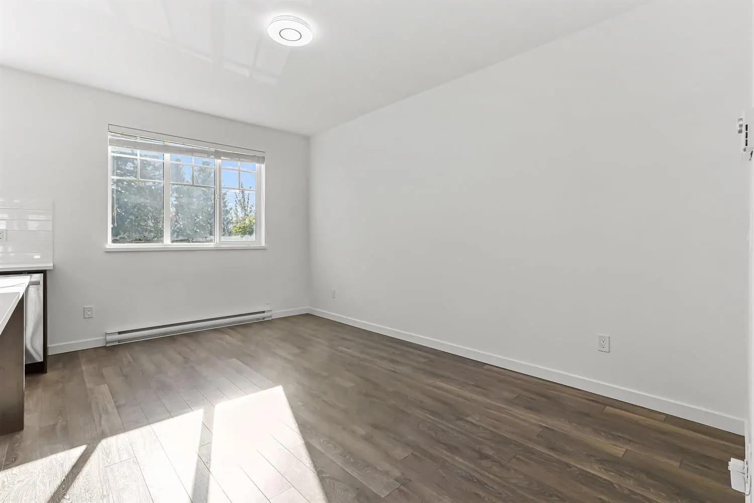 104 15850 85 Avenue