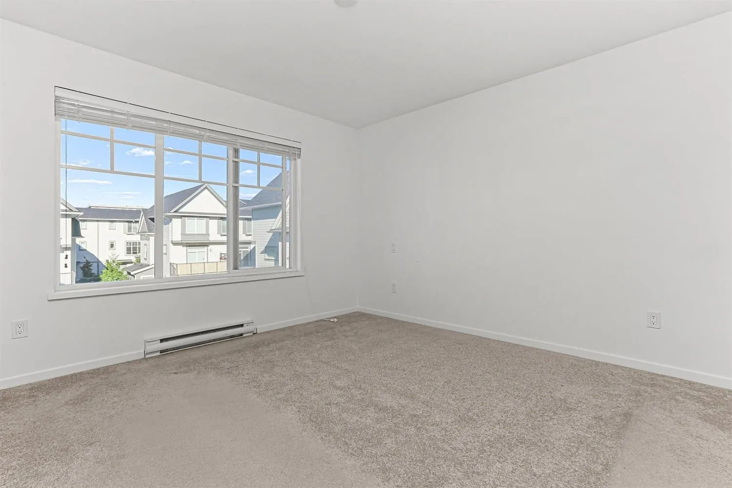 104 15850 85 Avenue