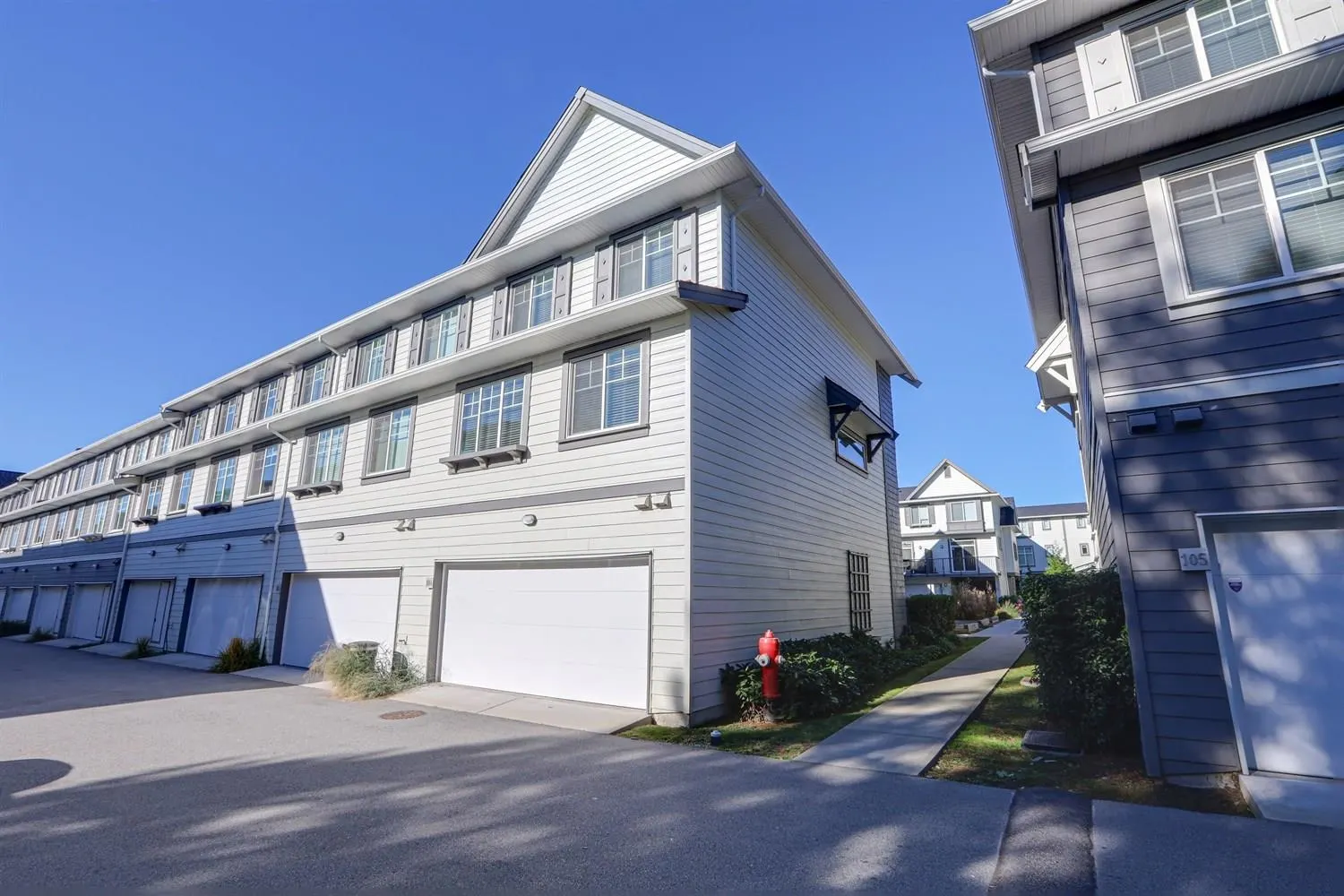104 15850 85 Avenue