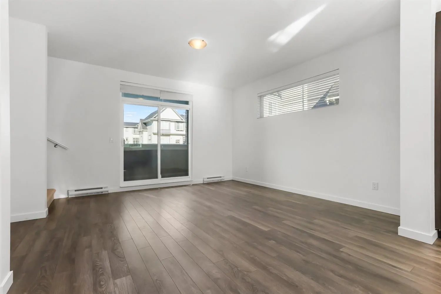 104 15850 85 Avenue