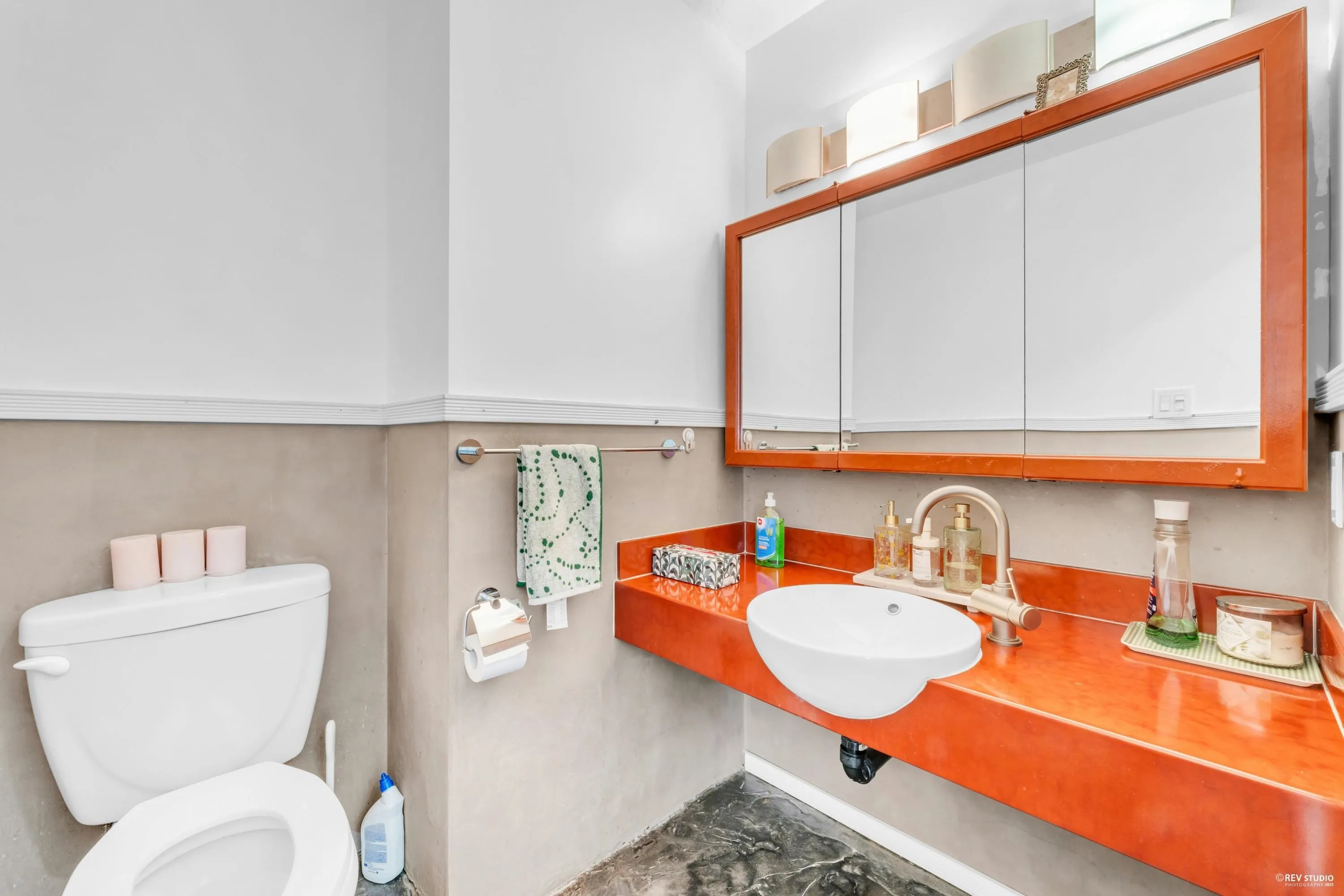 12643 Garibaldi Street