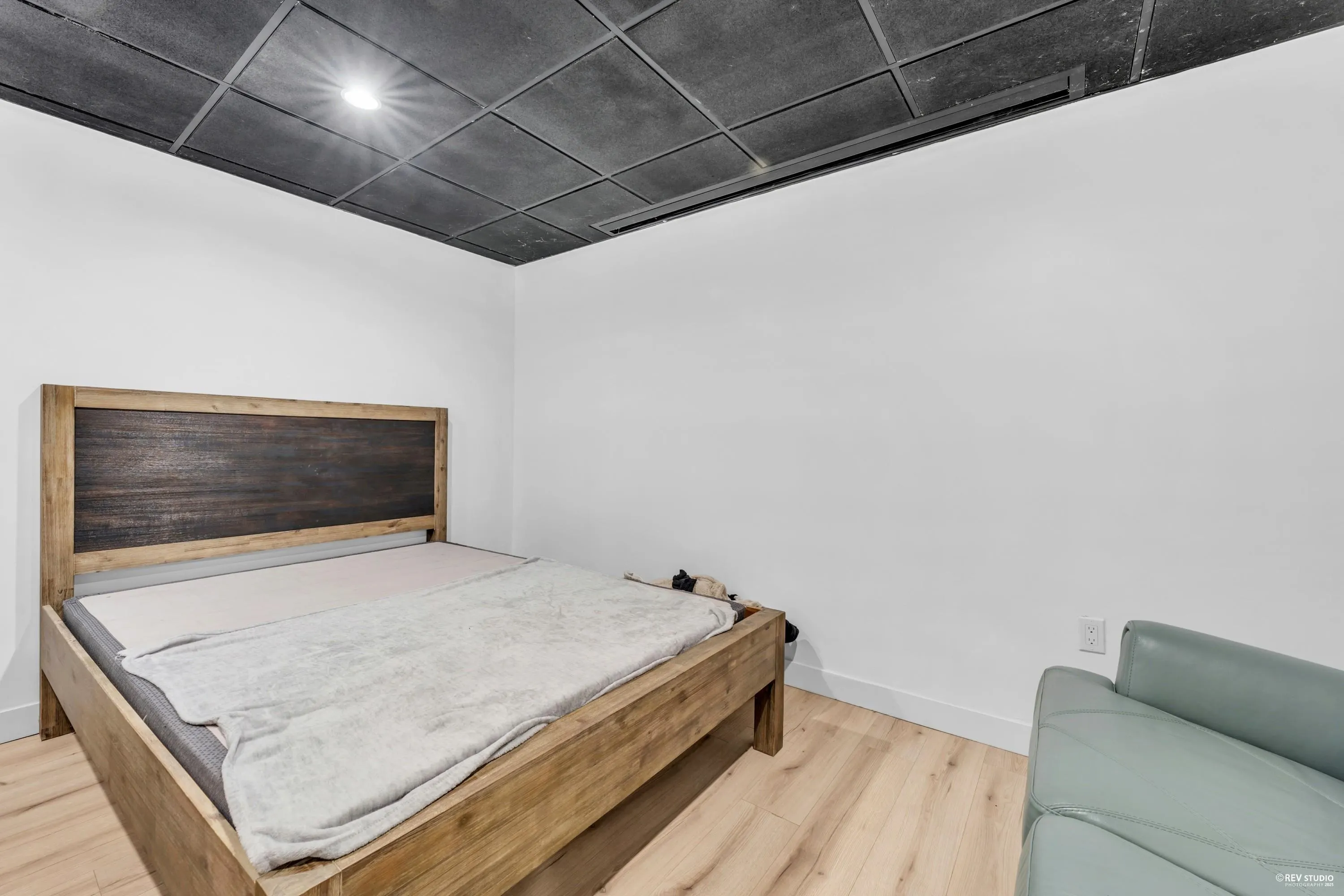 12643 Garibaldi Street