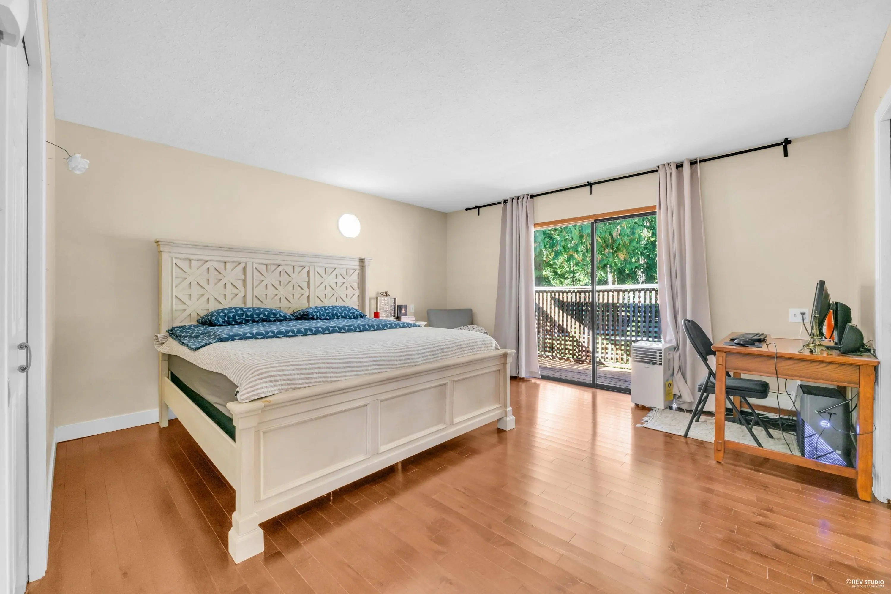 12643 Garibaldi Street