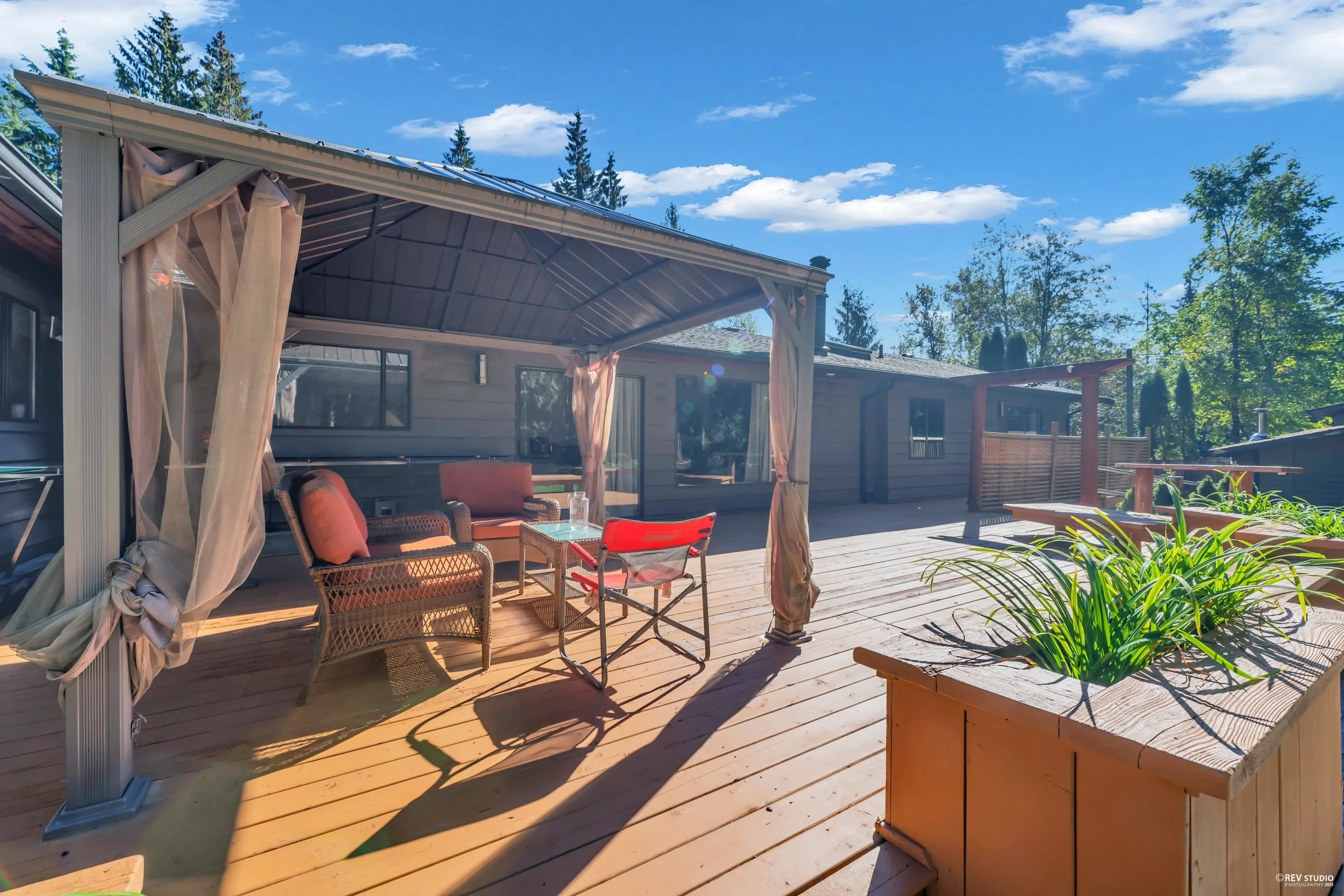 12643 Garibaldi Street