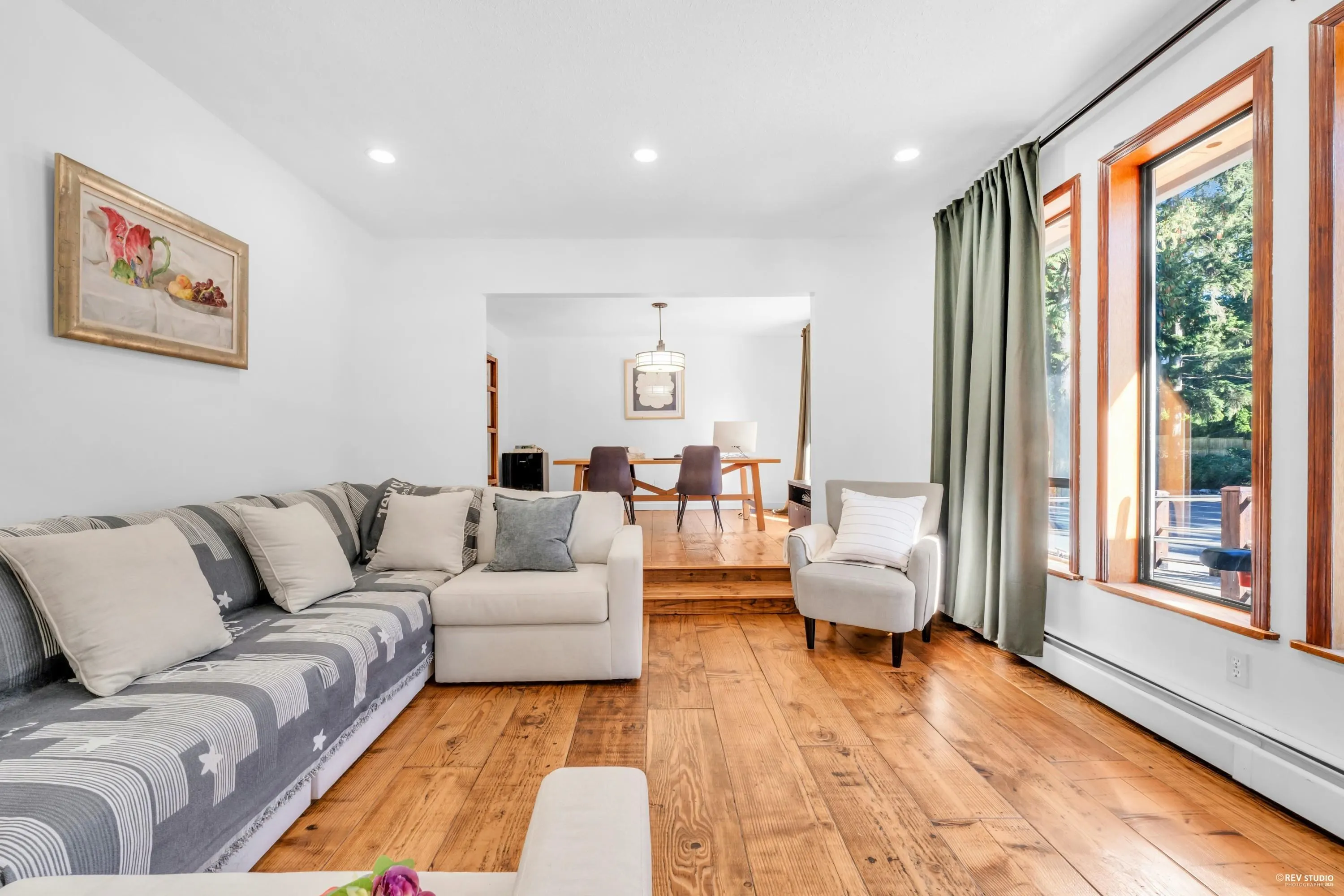 12643 Garibaldi Street