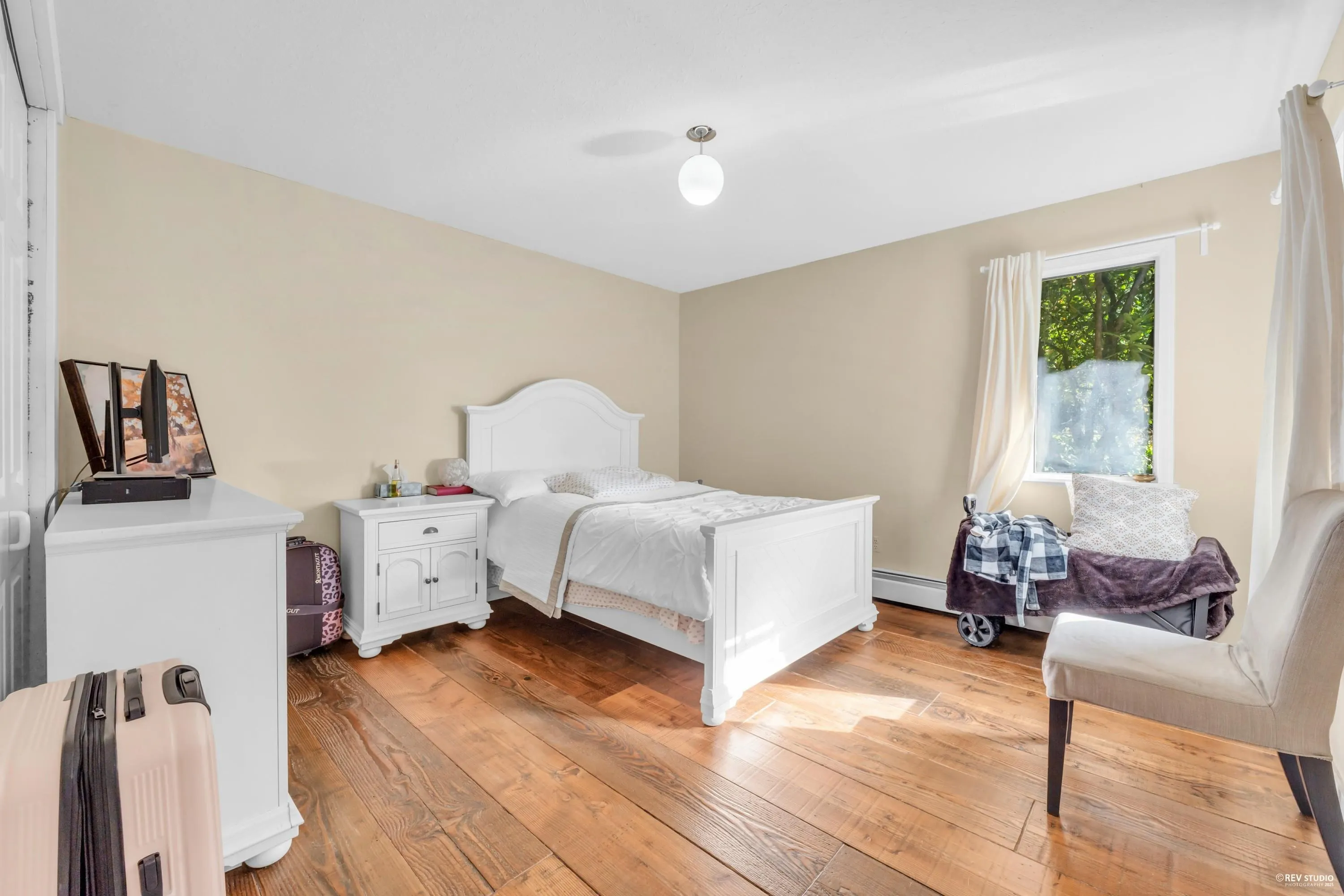 12643 Garibaldi Street