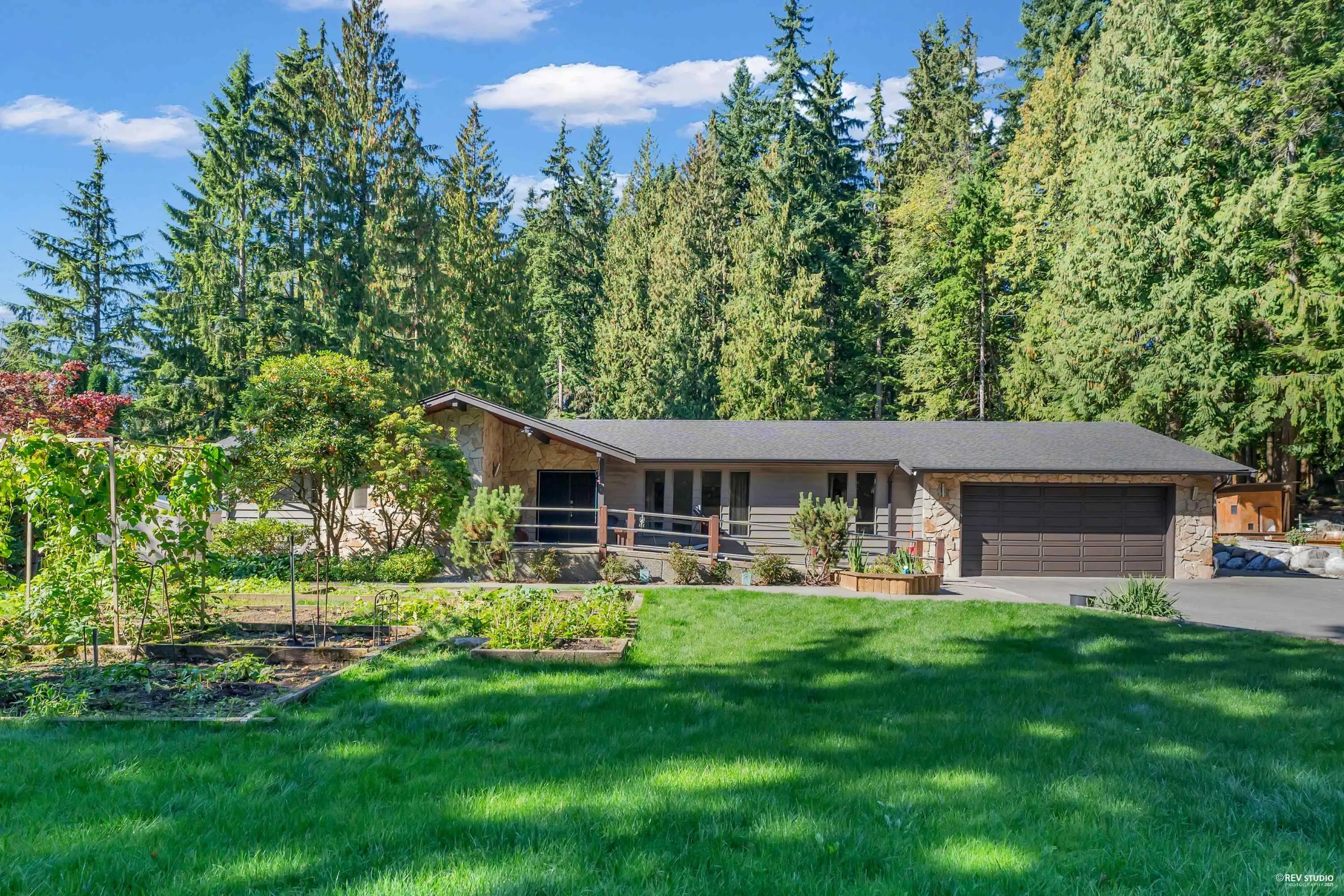 12643 Garibaldi Street