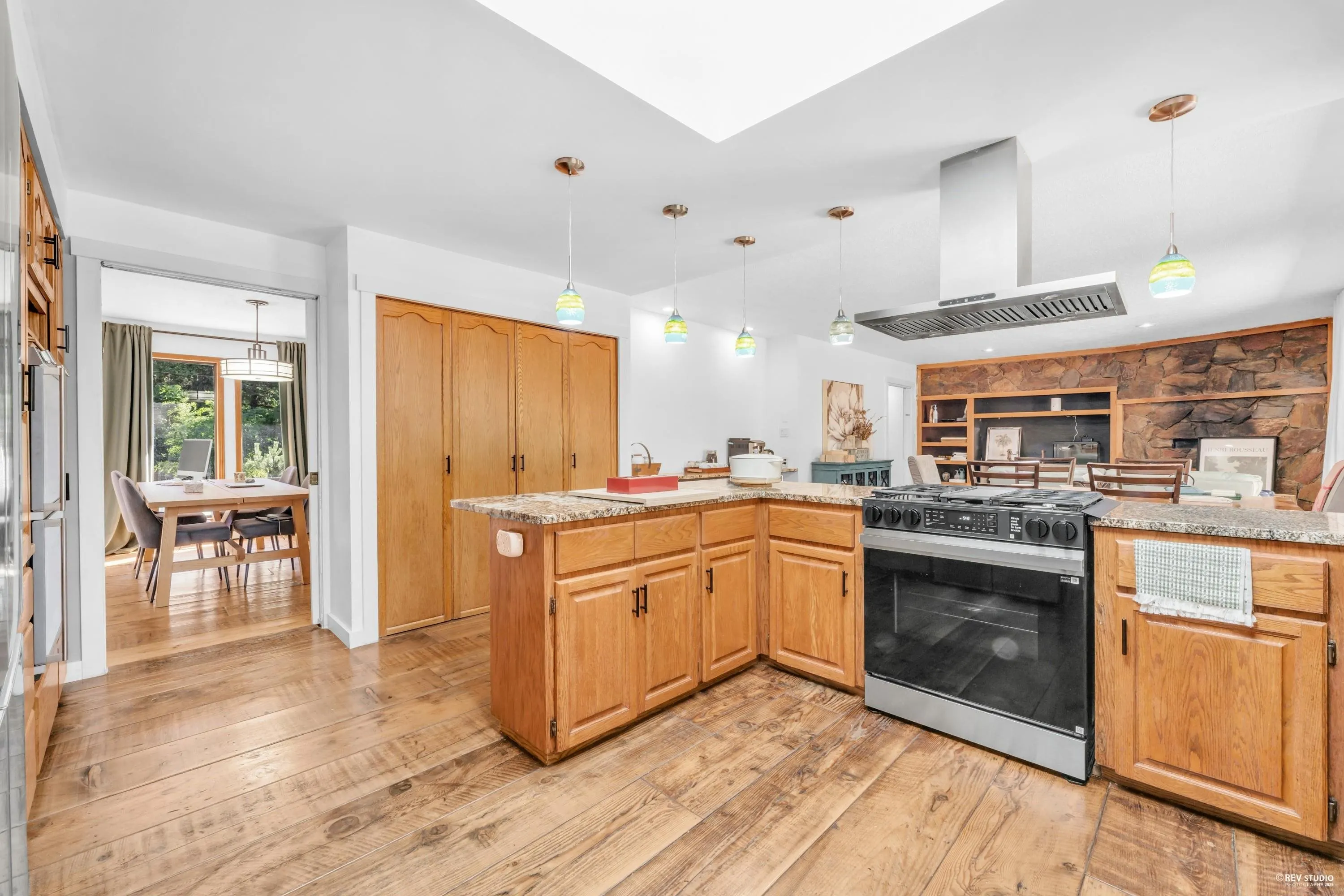 12643 Garibaldi Street