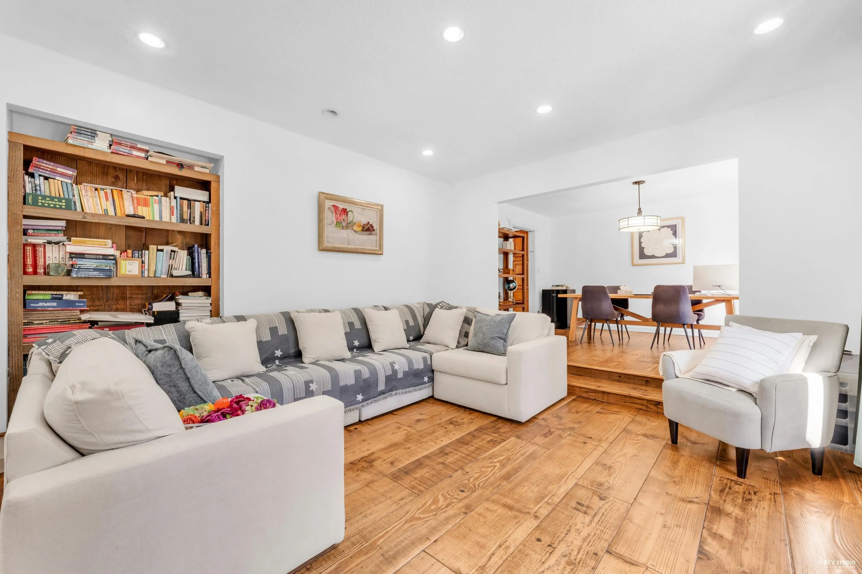 12643 Garibaldi Street