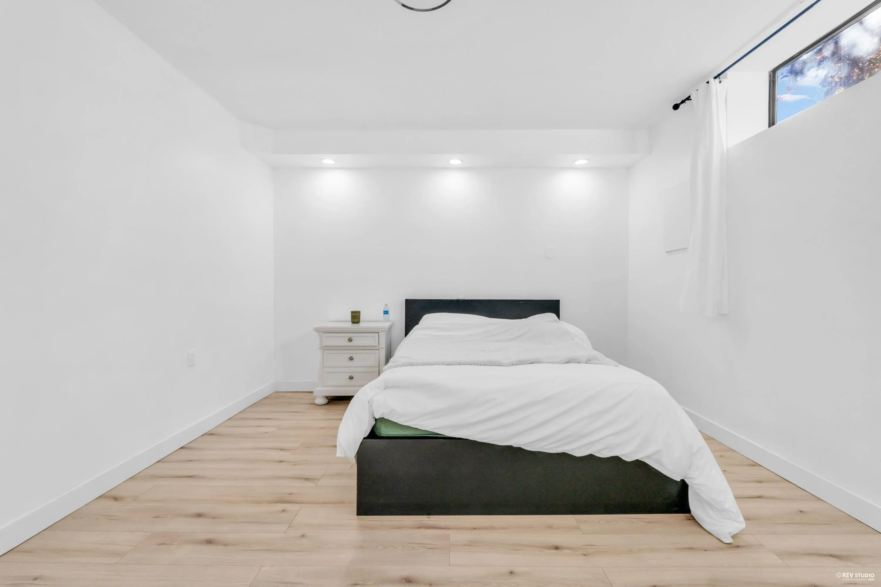 12643 Garibaldi Street