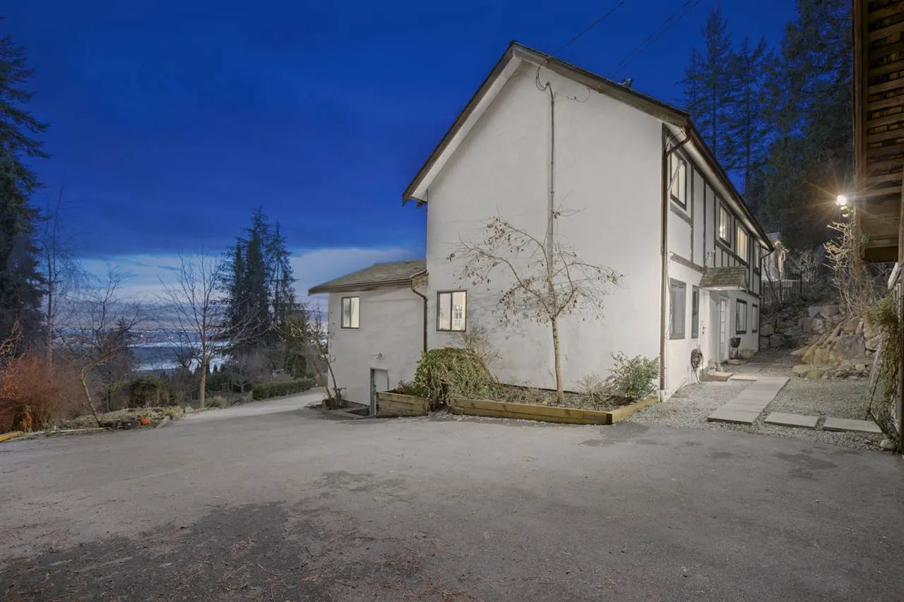 1145 Millstream Road
