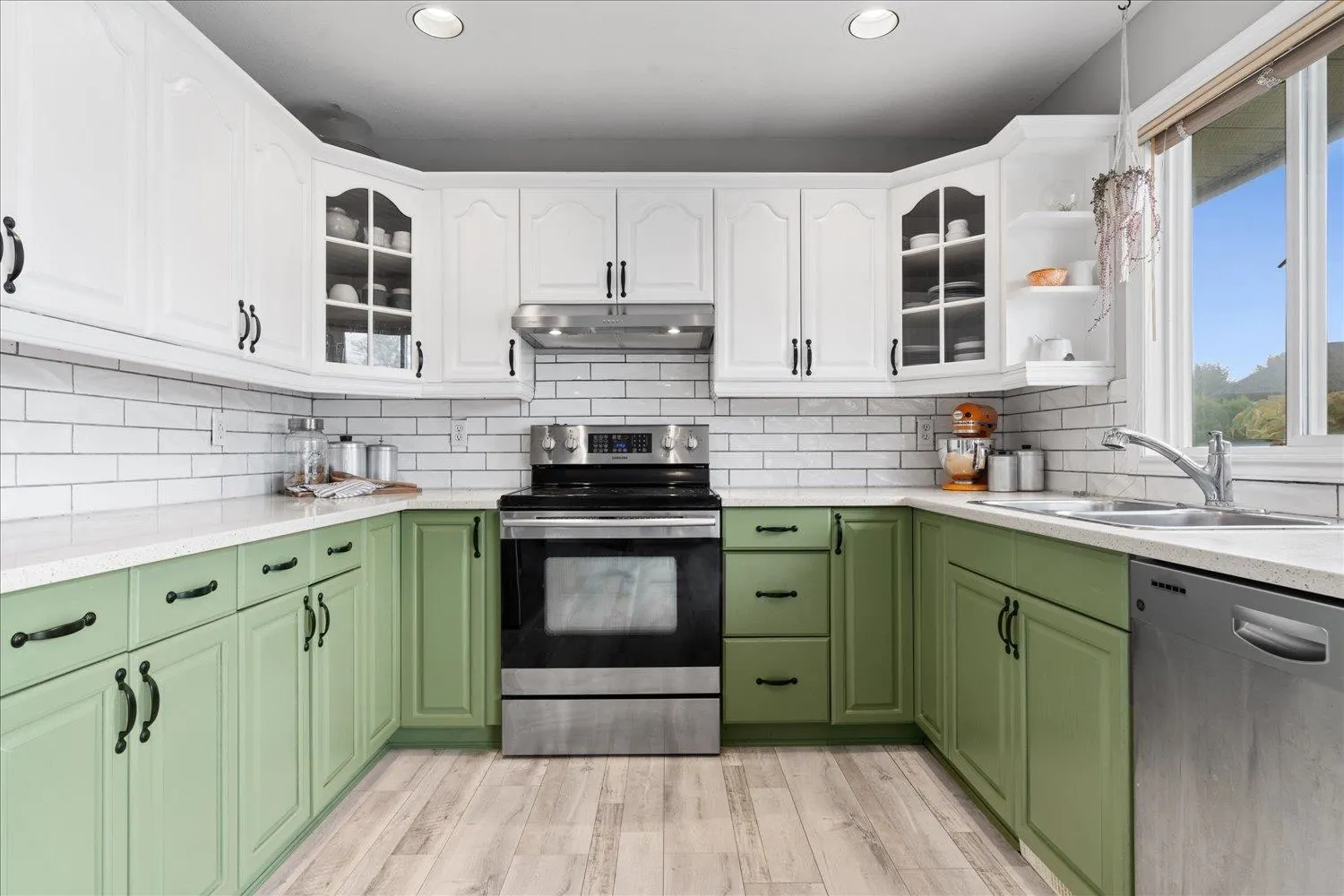 46259 Ranchero Drive