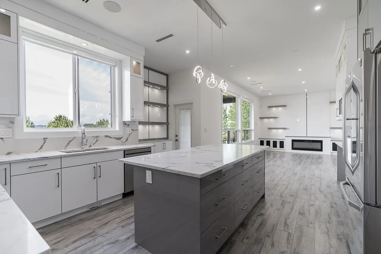 15051 63a Avenue