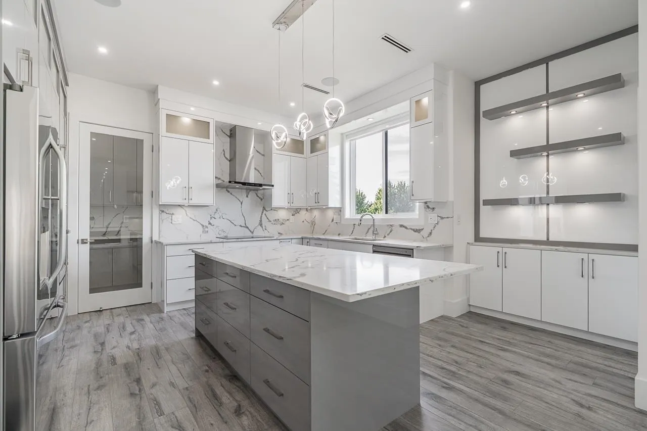 15051 63a Avenue