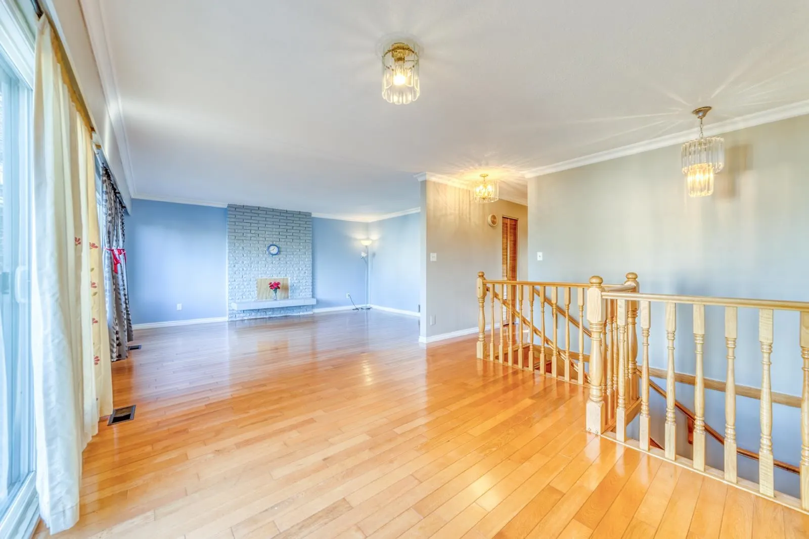 6500 Yeats Crescent