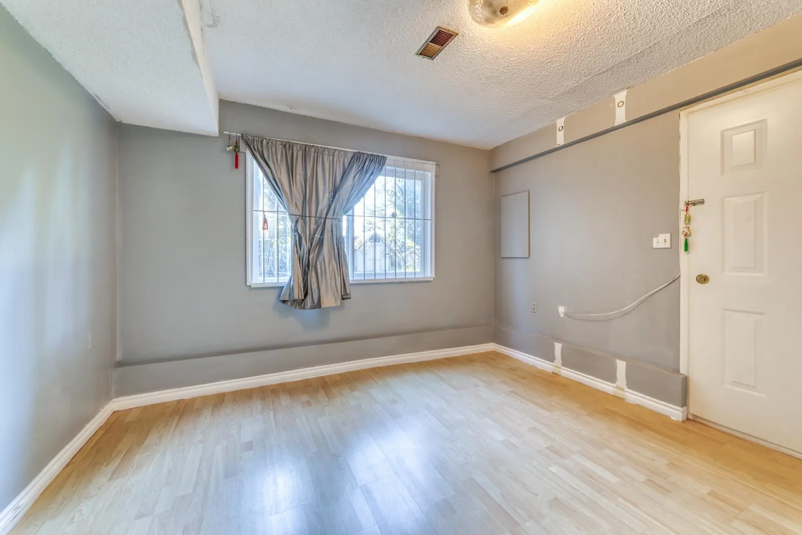 6500 Yeats Crescent
