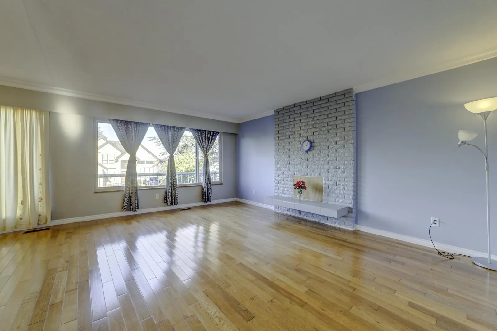 6500 Yeats Crescent