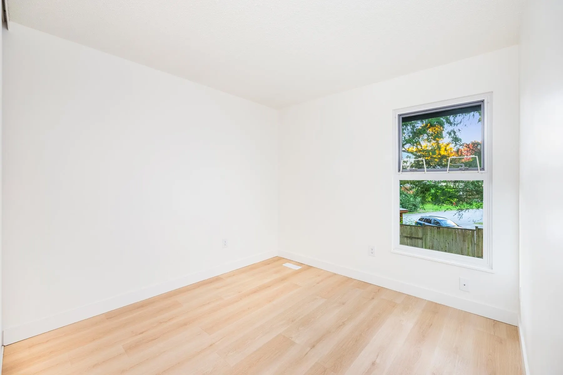 473 Carlsen Place