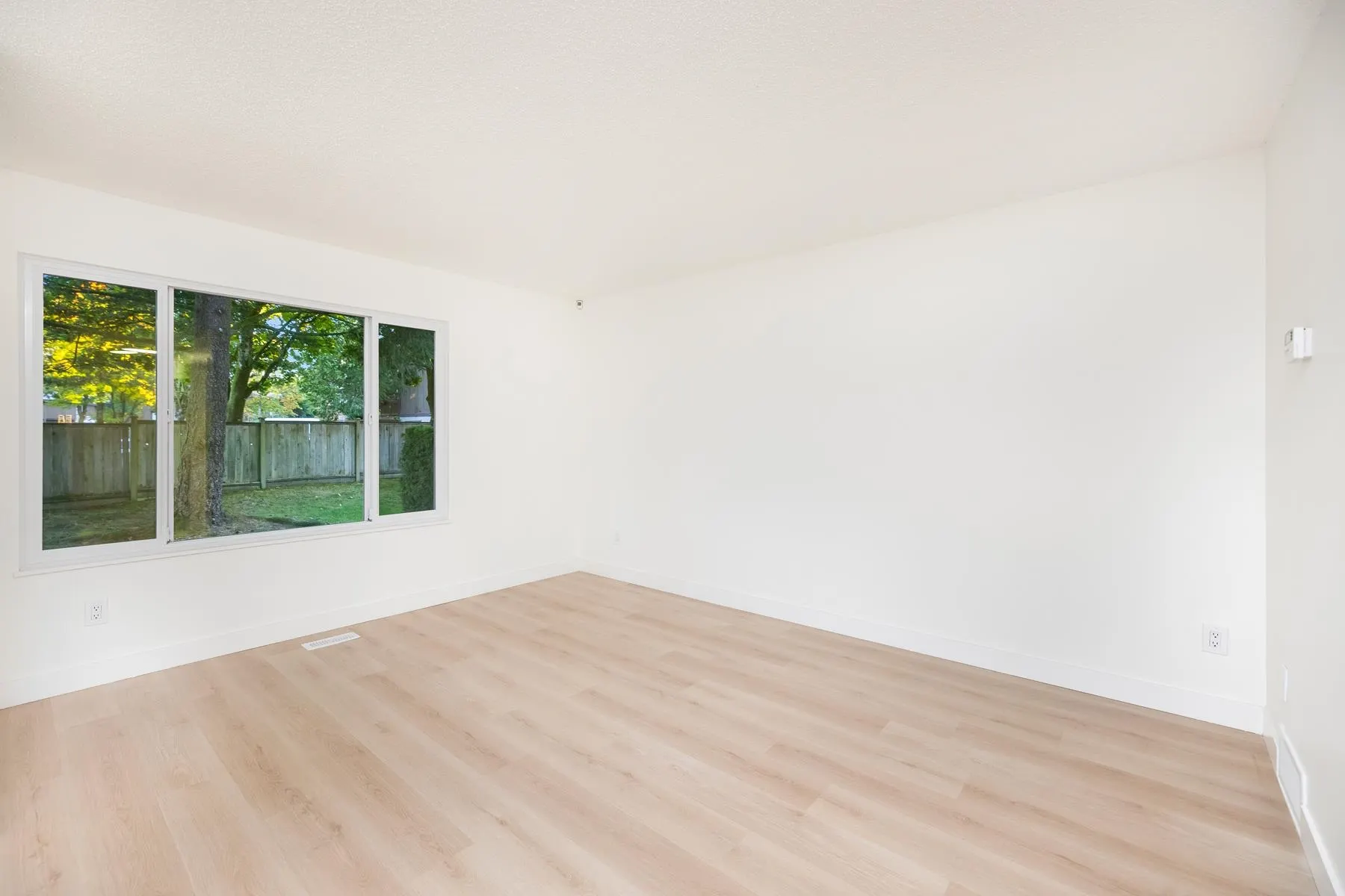 473 Carlsen Place