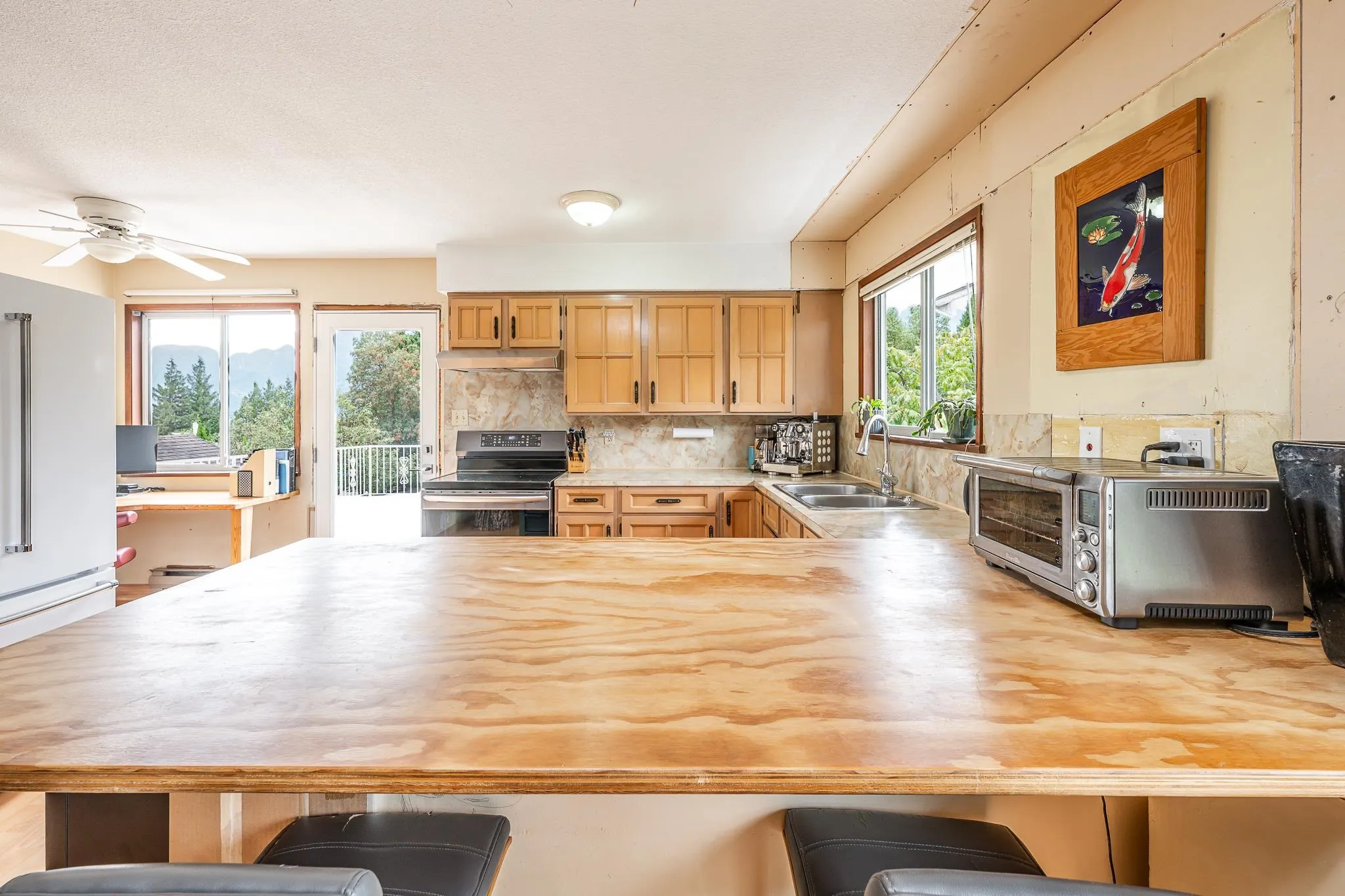 2332 Argyle Crescent