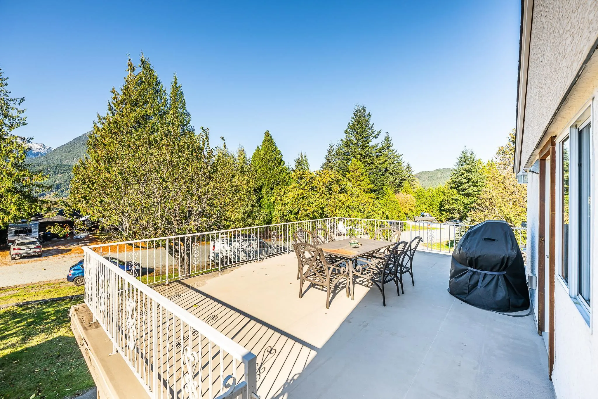 2332 Argyle Crescent