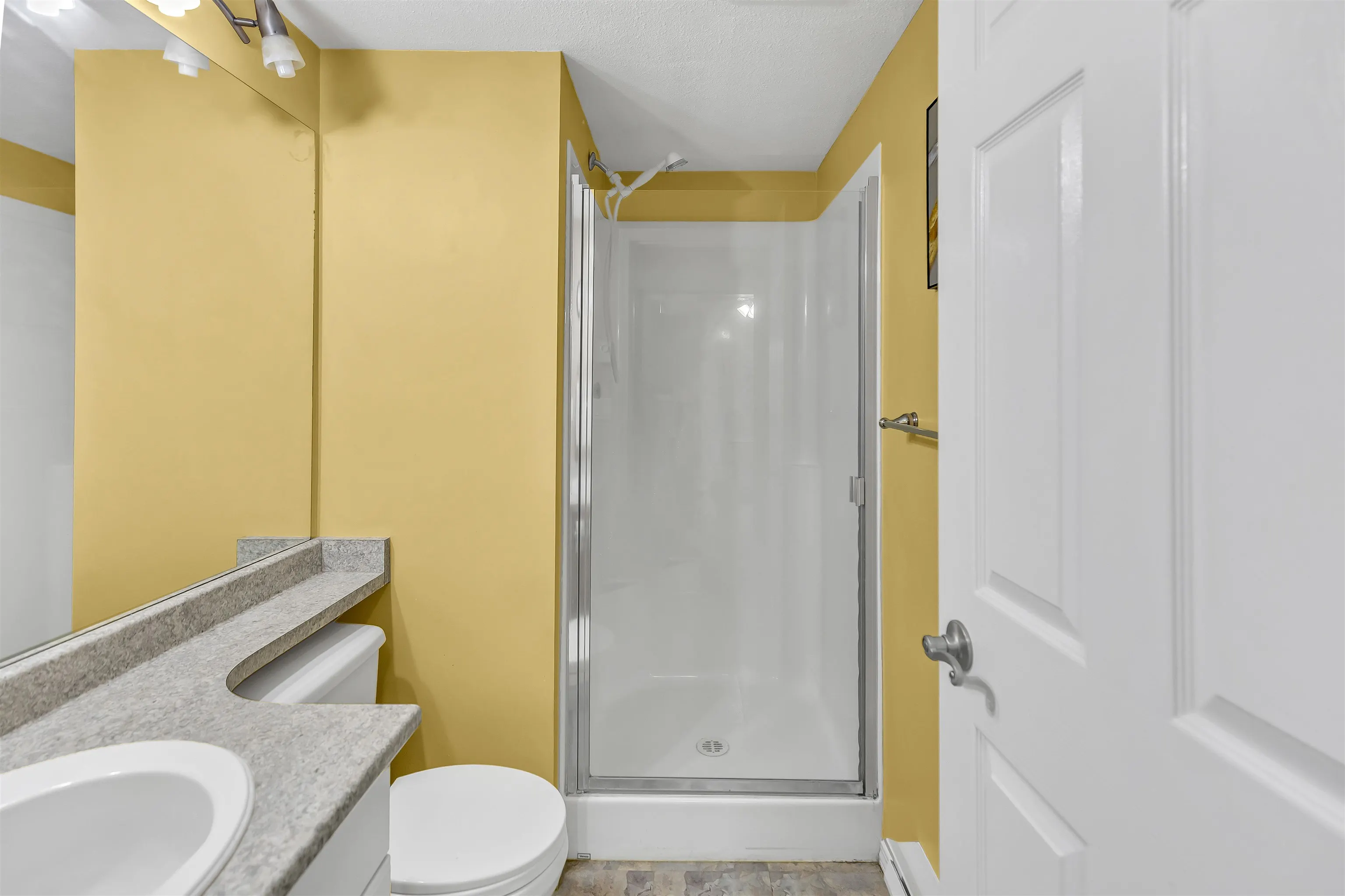 204 2435 Center Street