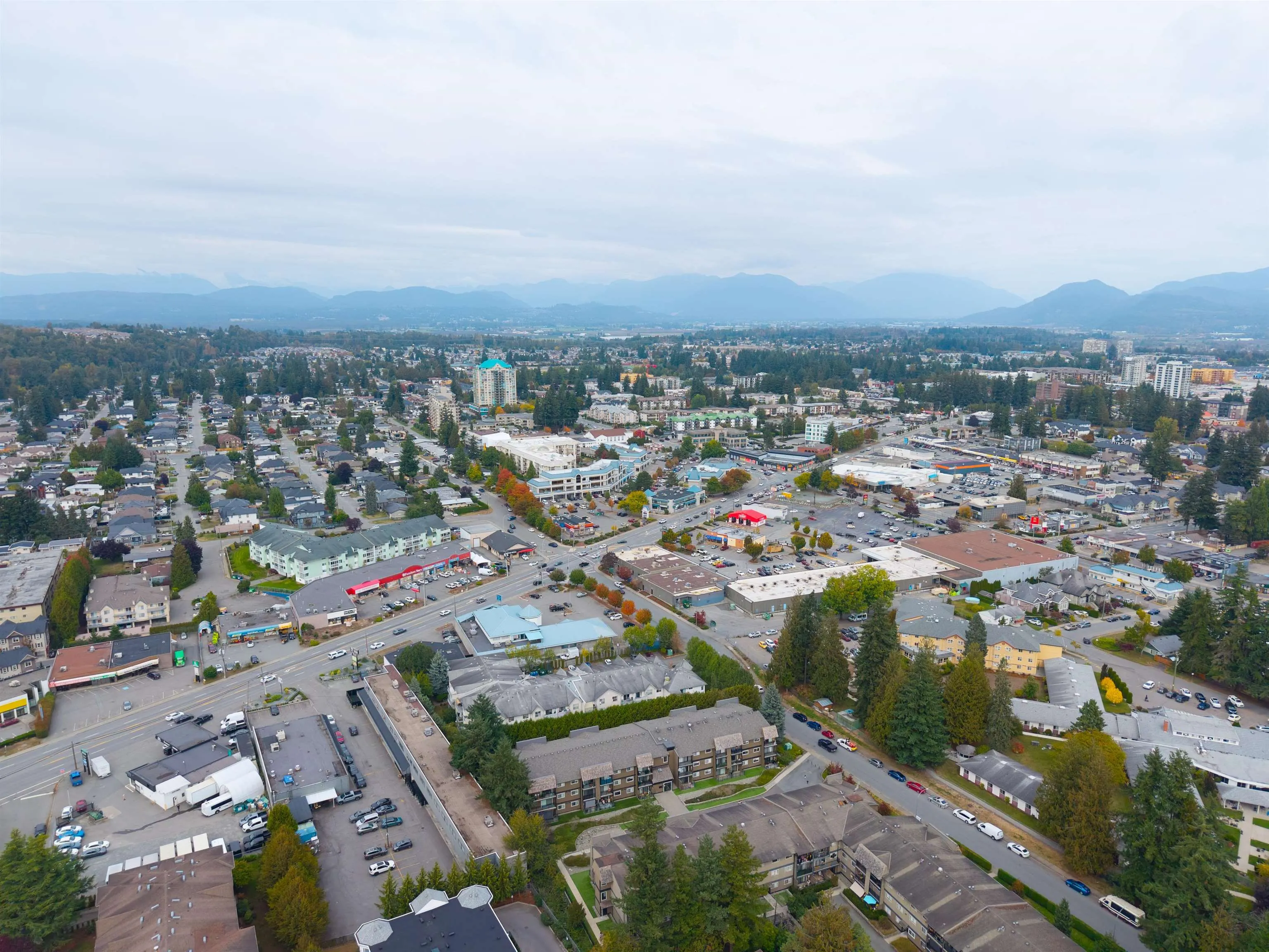 204 2435 Center Street