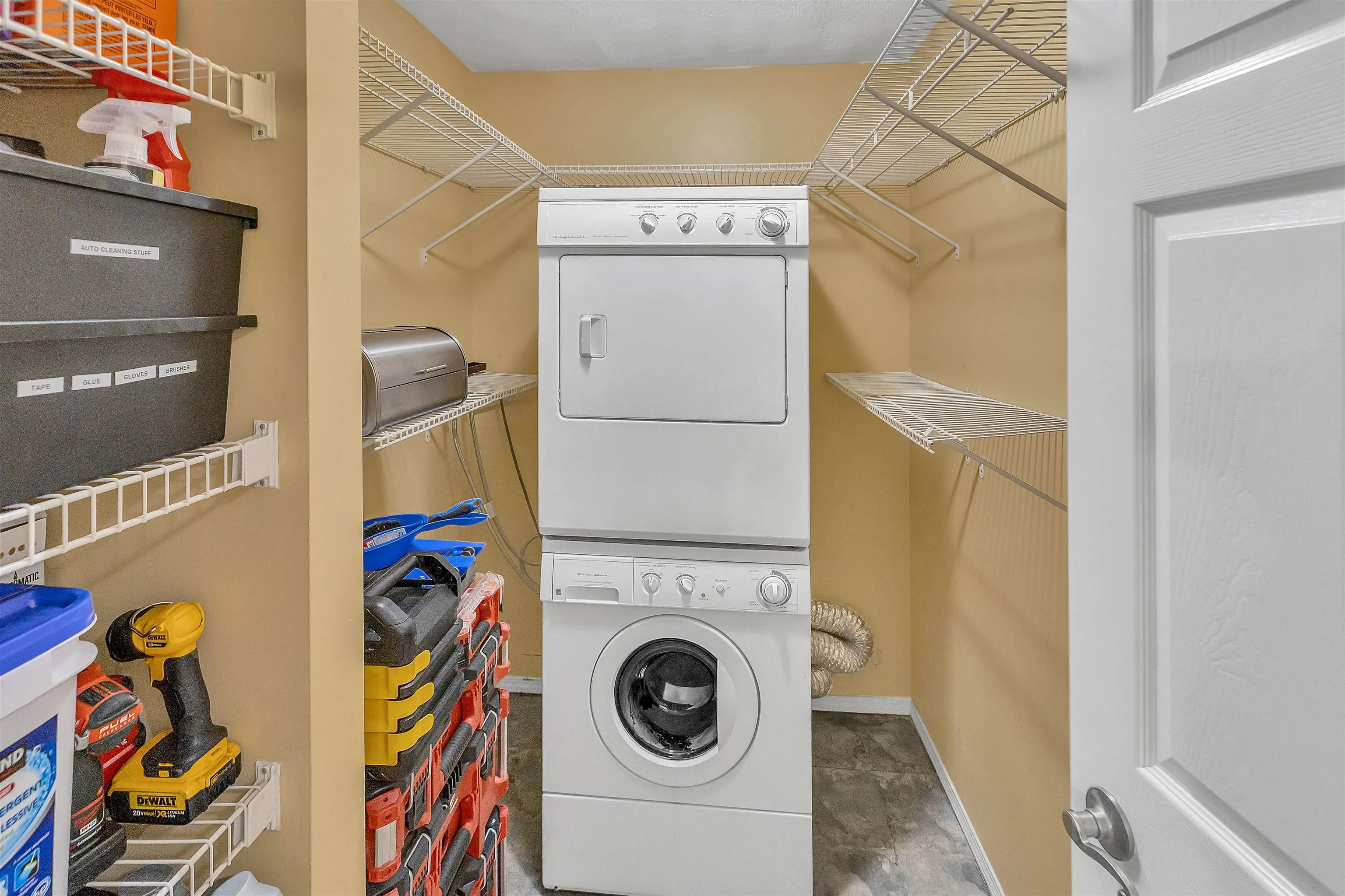 204 2435 Center Street