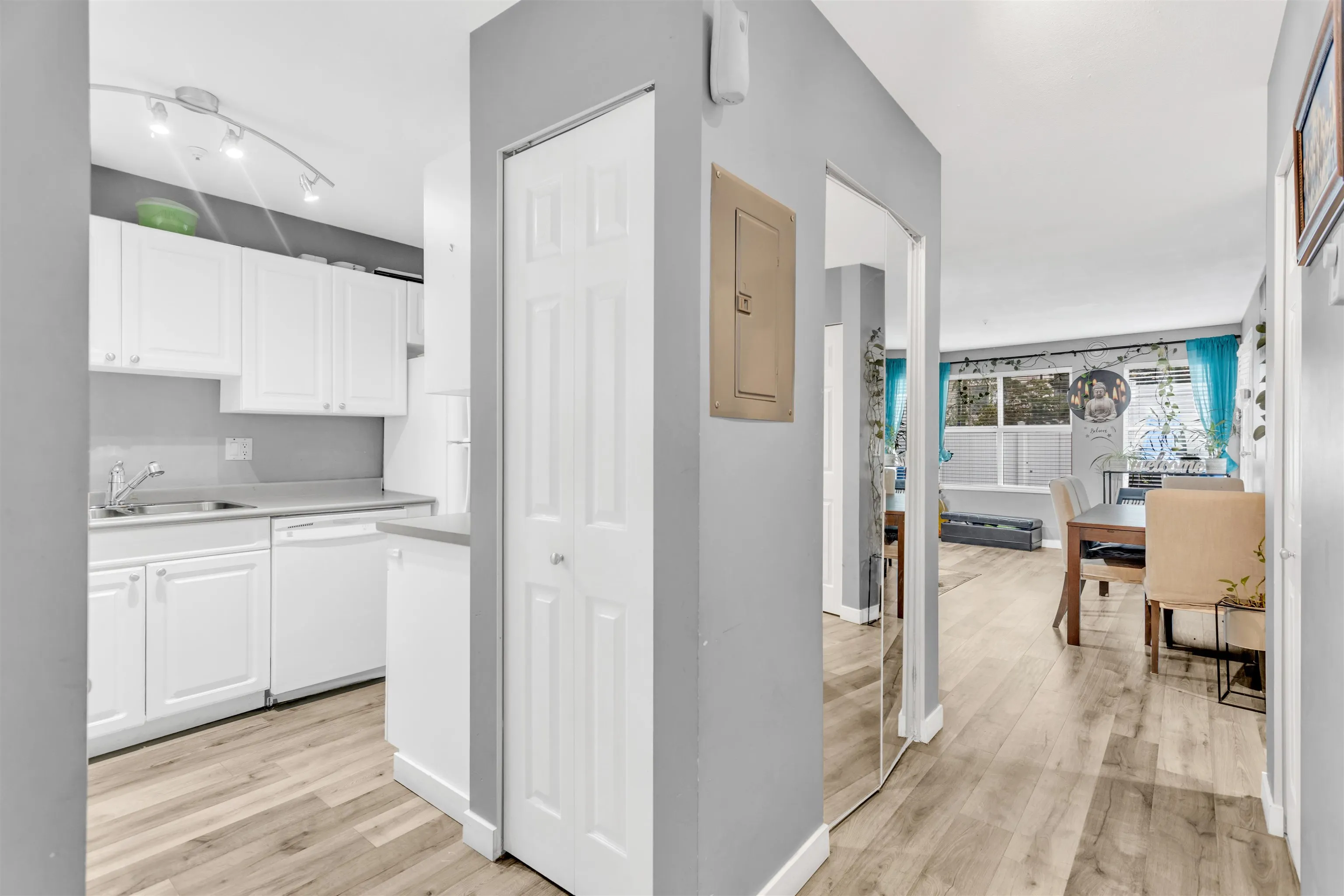 112 14885 100 Avenue