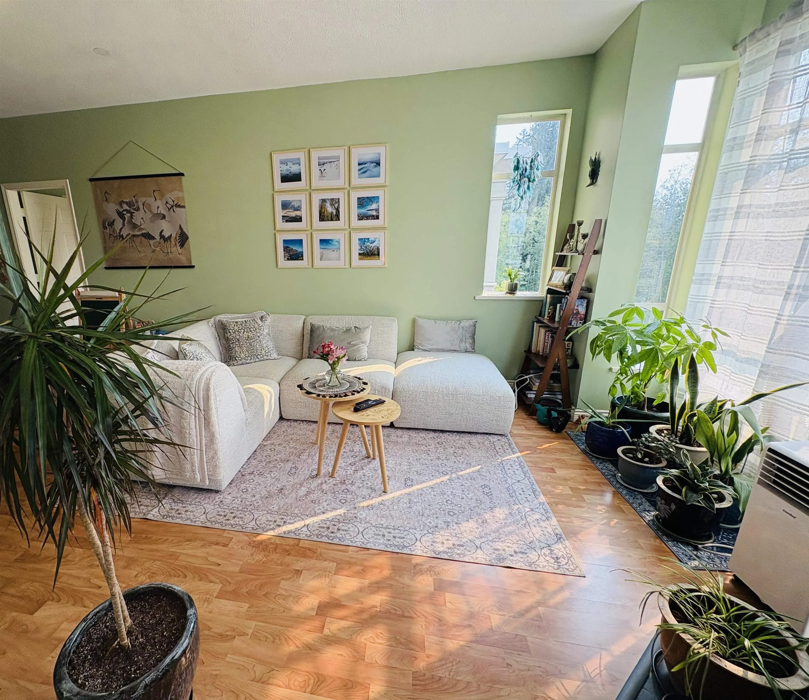 315 630 Roche Point Drive