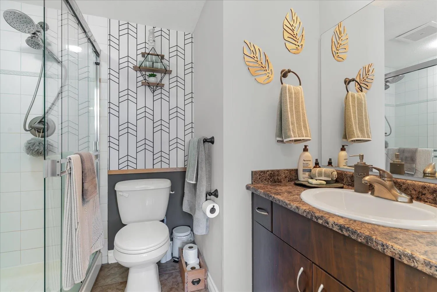 106 45535 Spadina Avenue