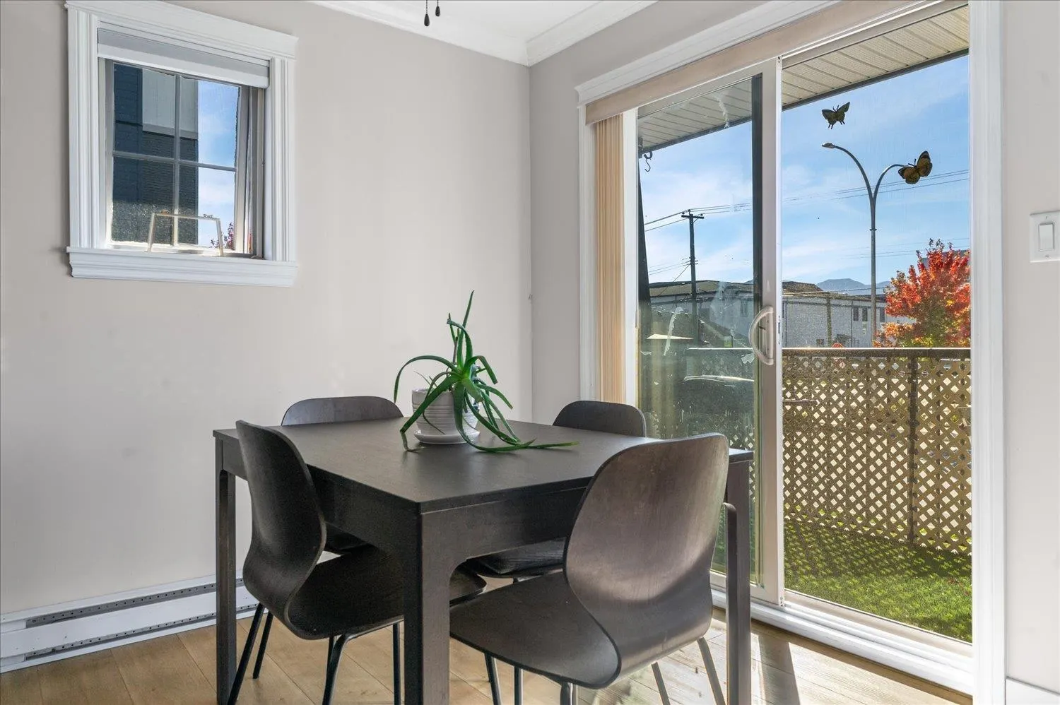 106 45535 Spadina Avenue