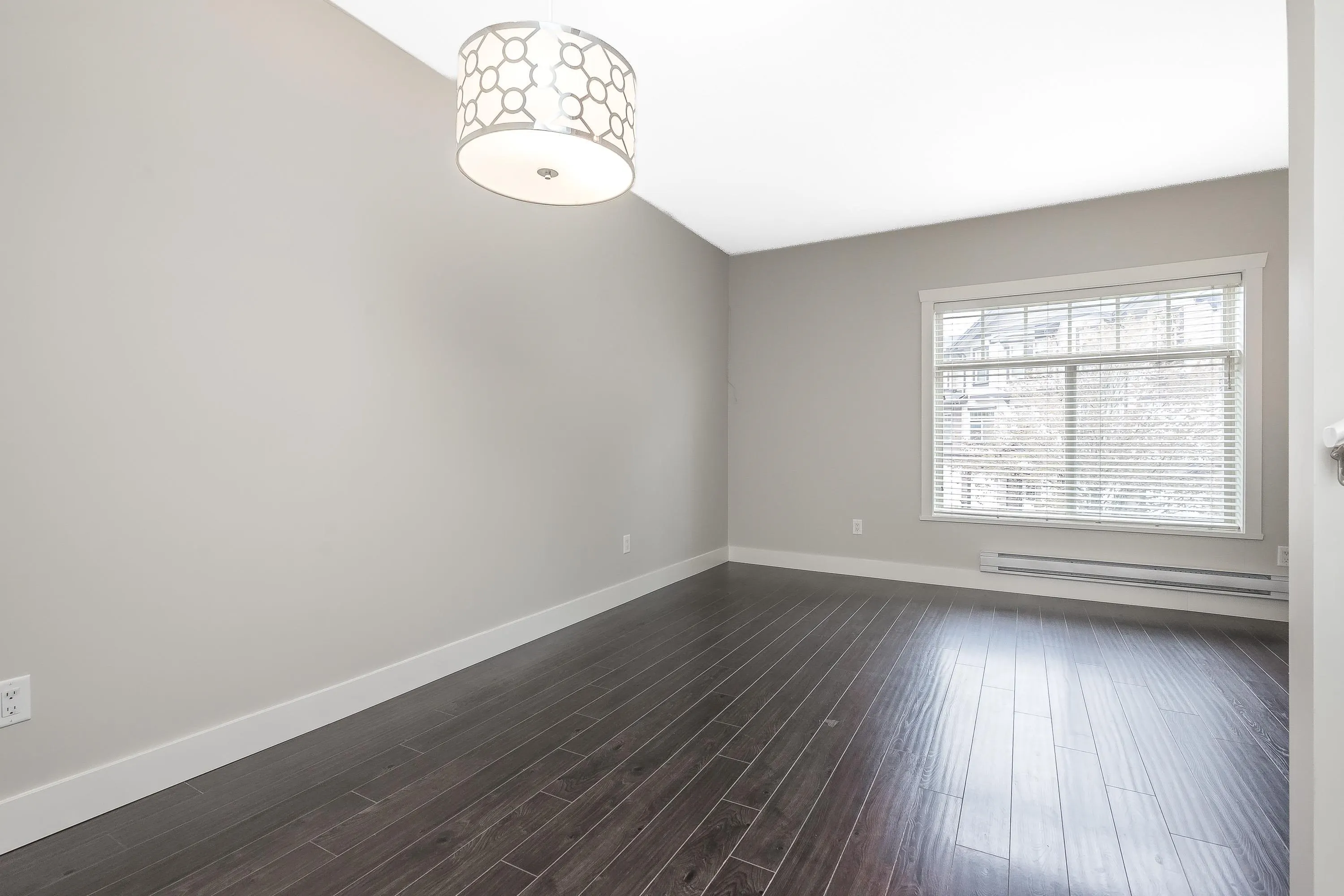 10 2950 Lefeuvre Road