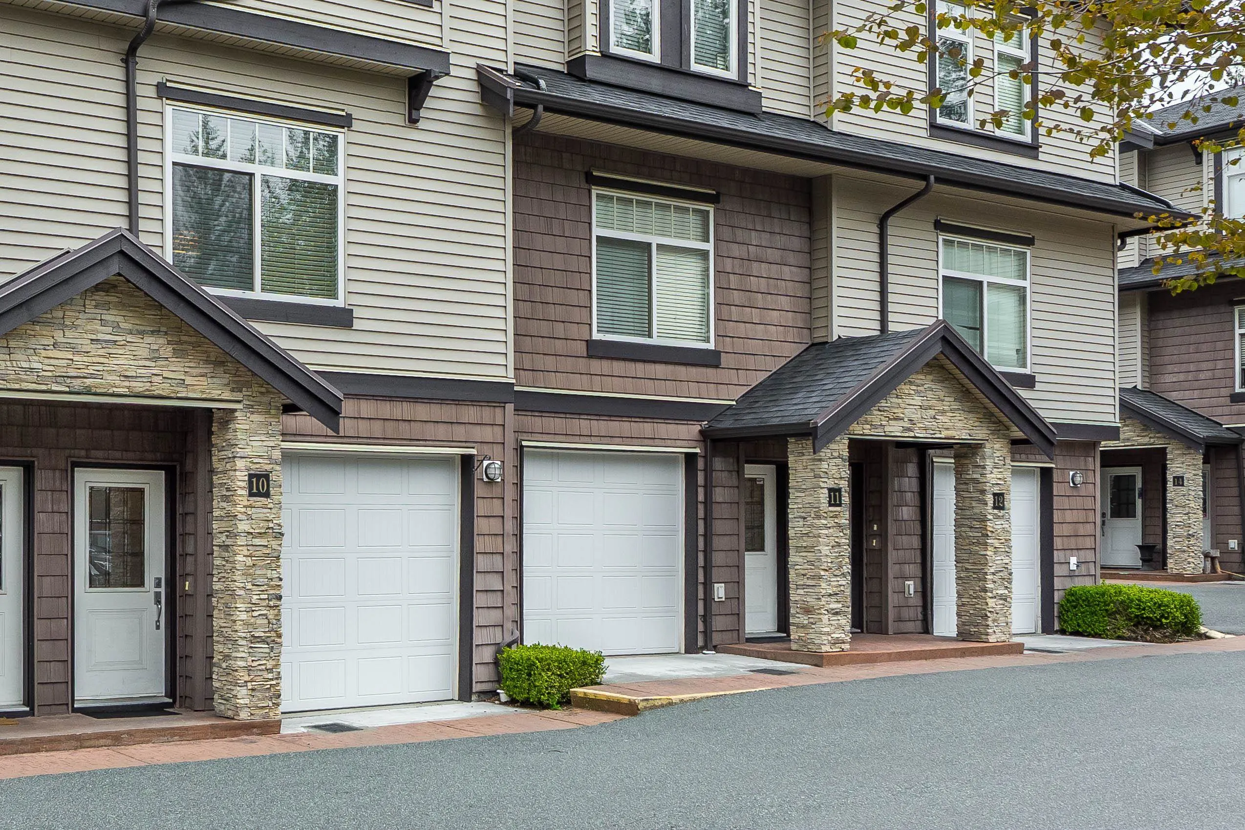 10 2950 Lefeuvre Road