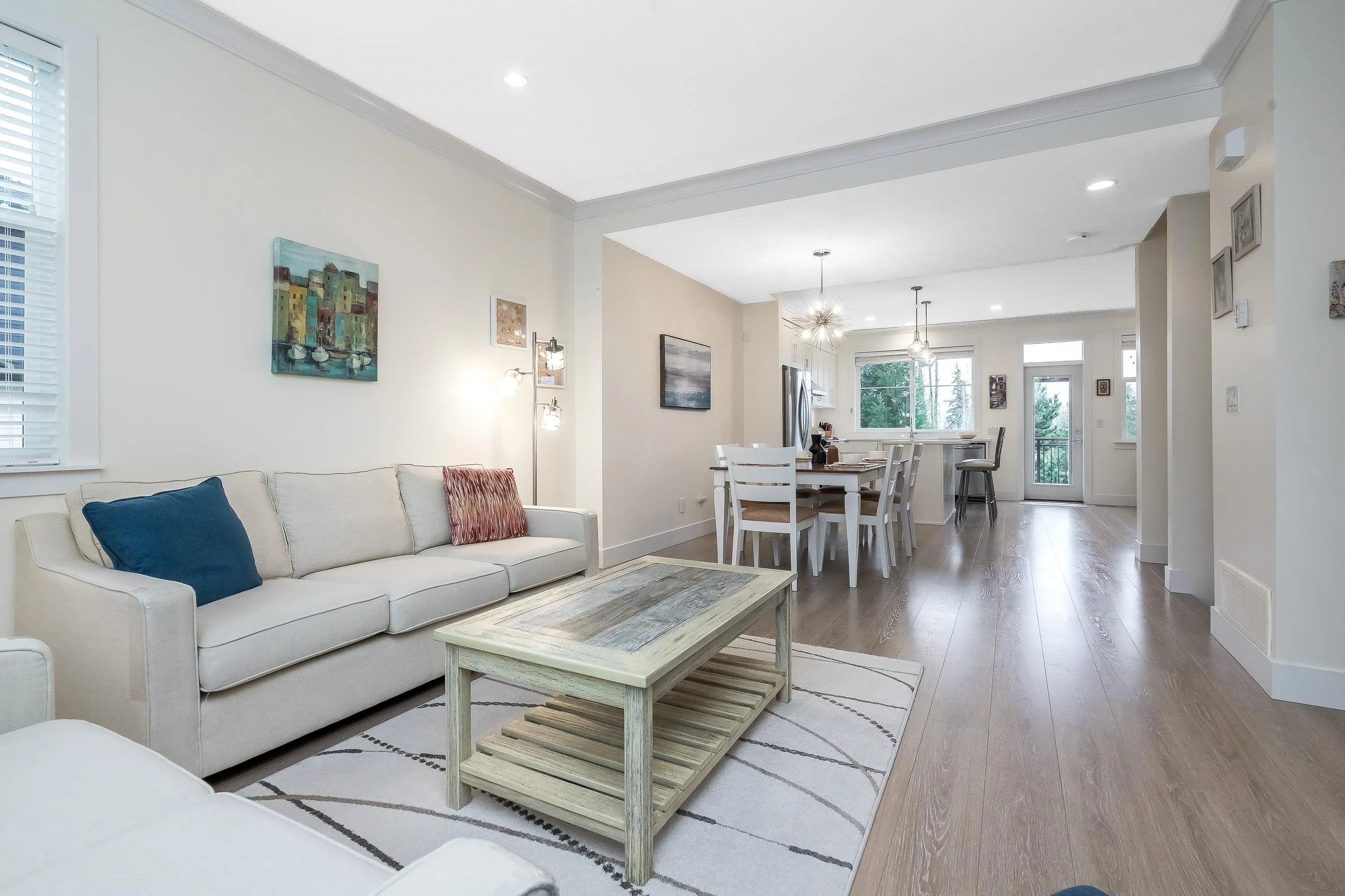 30 15717 Mountain View Drive