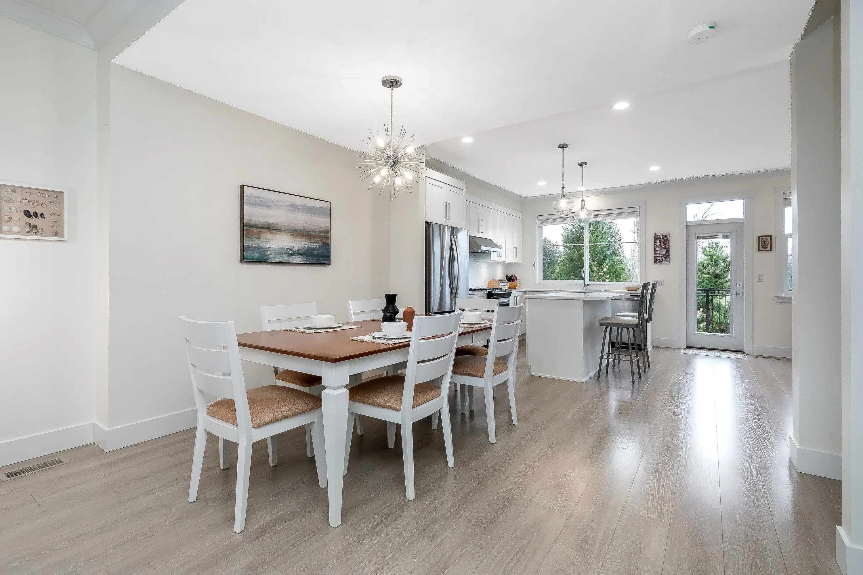 30 15717 Mountain View Drive