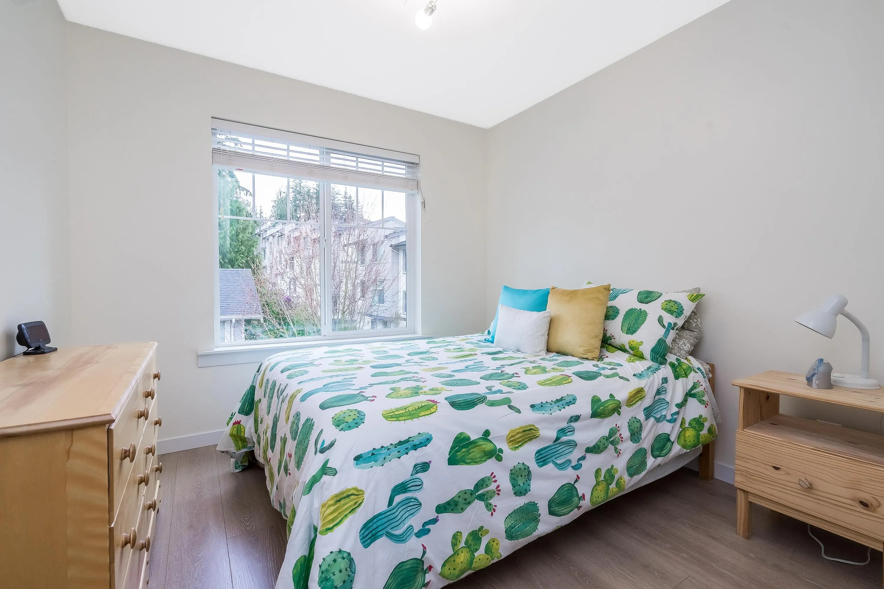 30 15717 Mountain View Drive