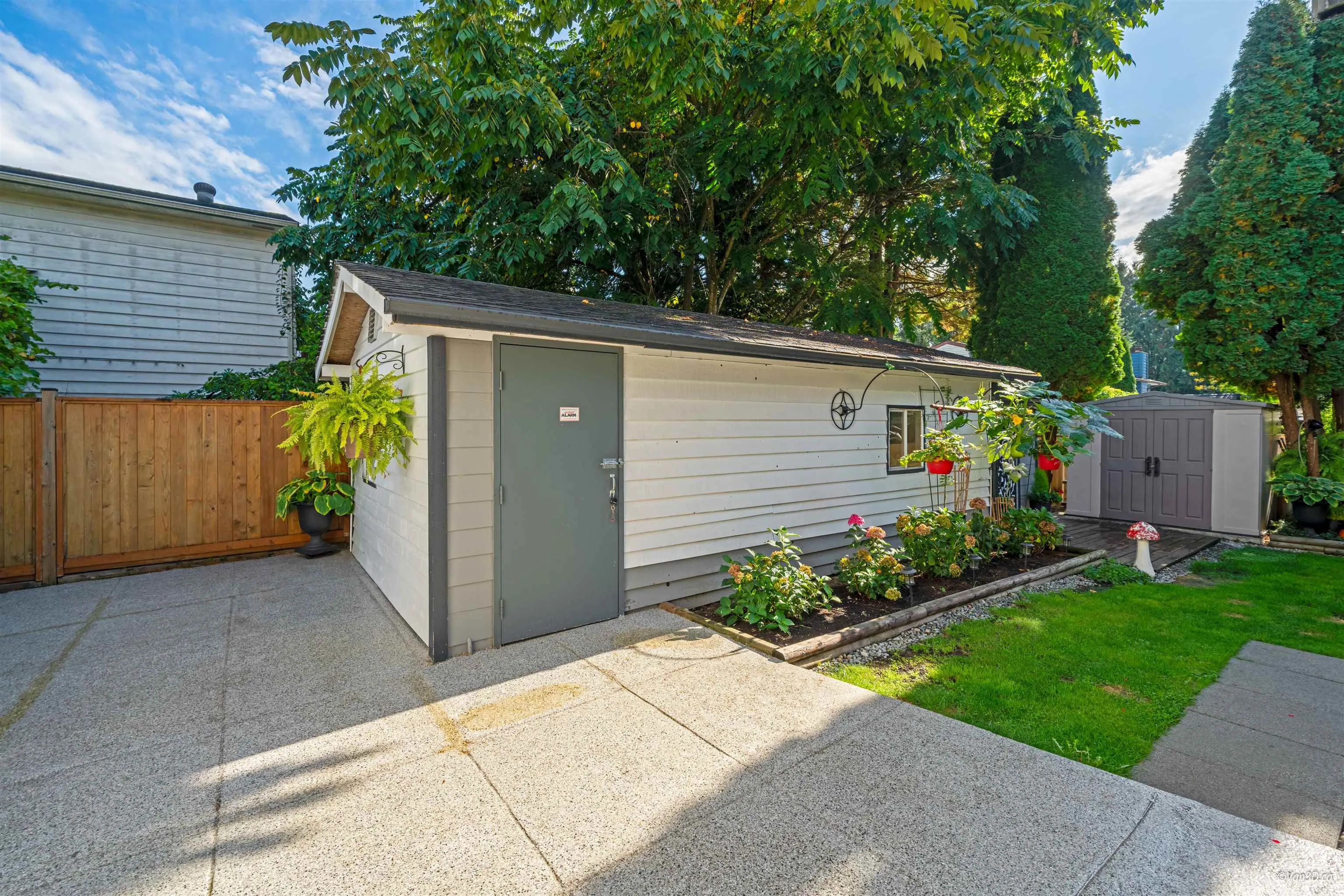 1564 Coquitlam Avenue