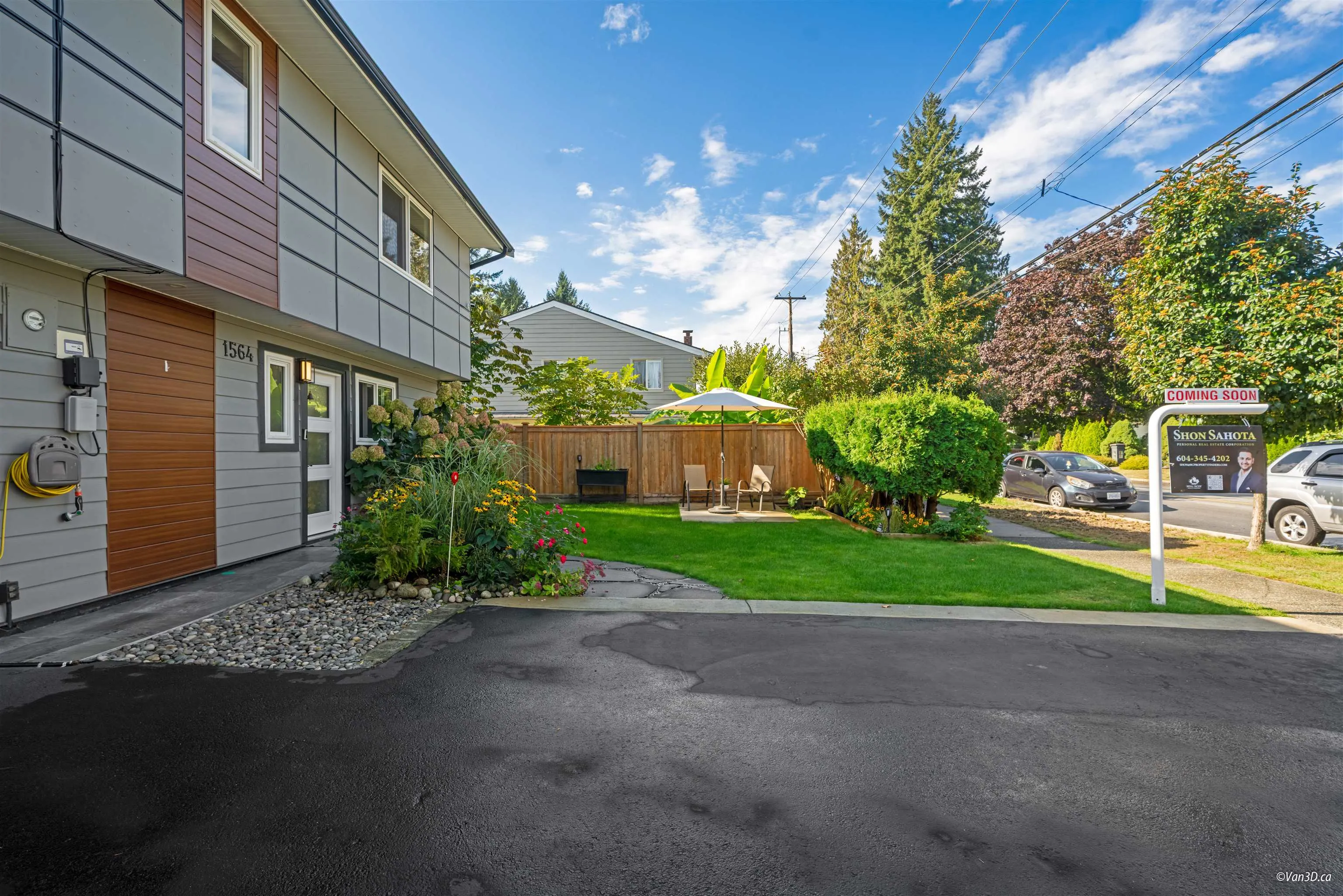 1564 Coquitlam Avenue