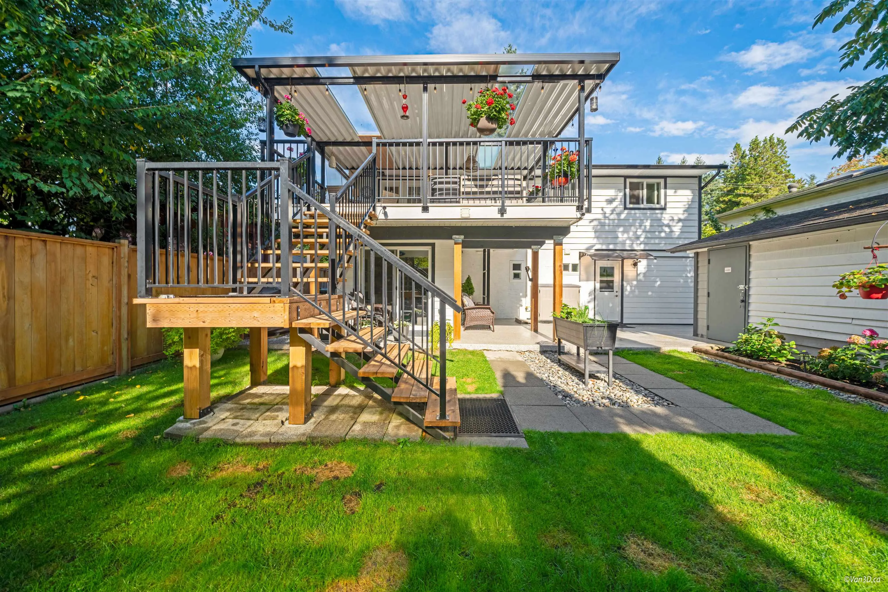 1564 Coquitlam Avenue