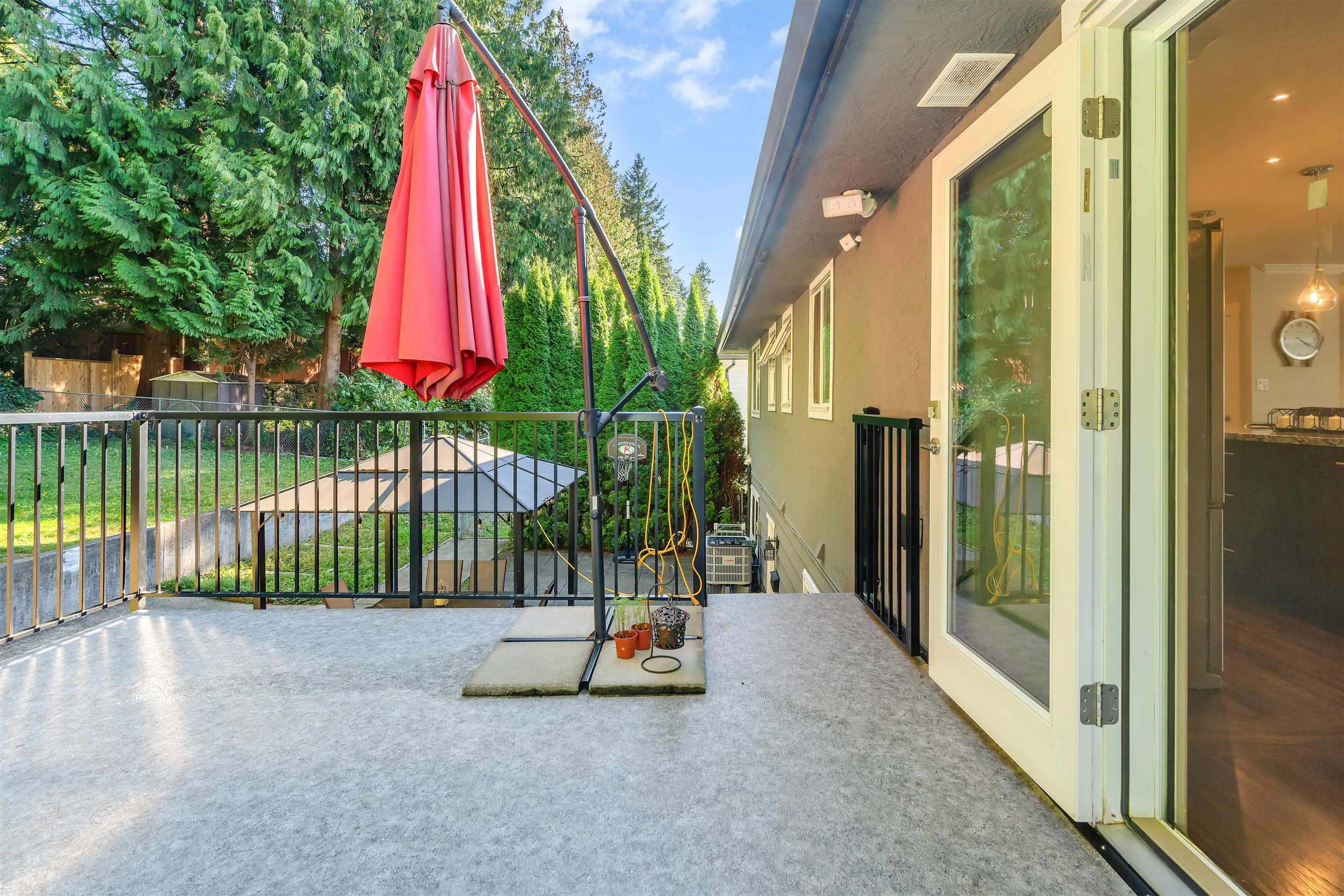 1638 Western Drive